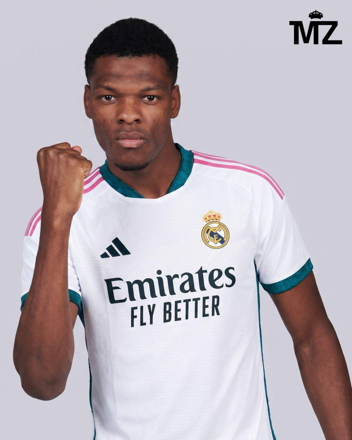 Fichaje ratificado del Real Madrid, futura baja en Barcelona y nuevo DT del Liverpool
