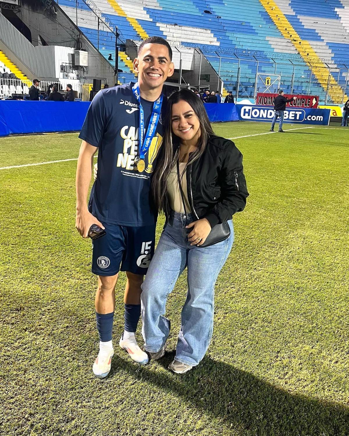 Esposas, novias y familiares, así celebraron los seres más queridos de los futbolistas campeones con Motagua