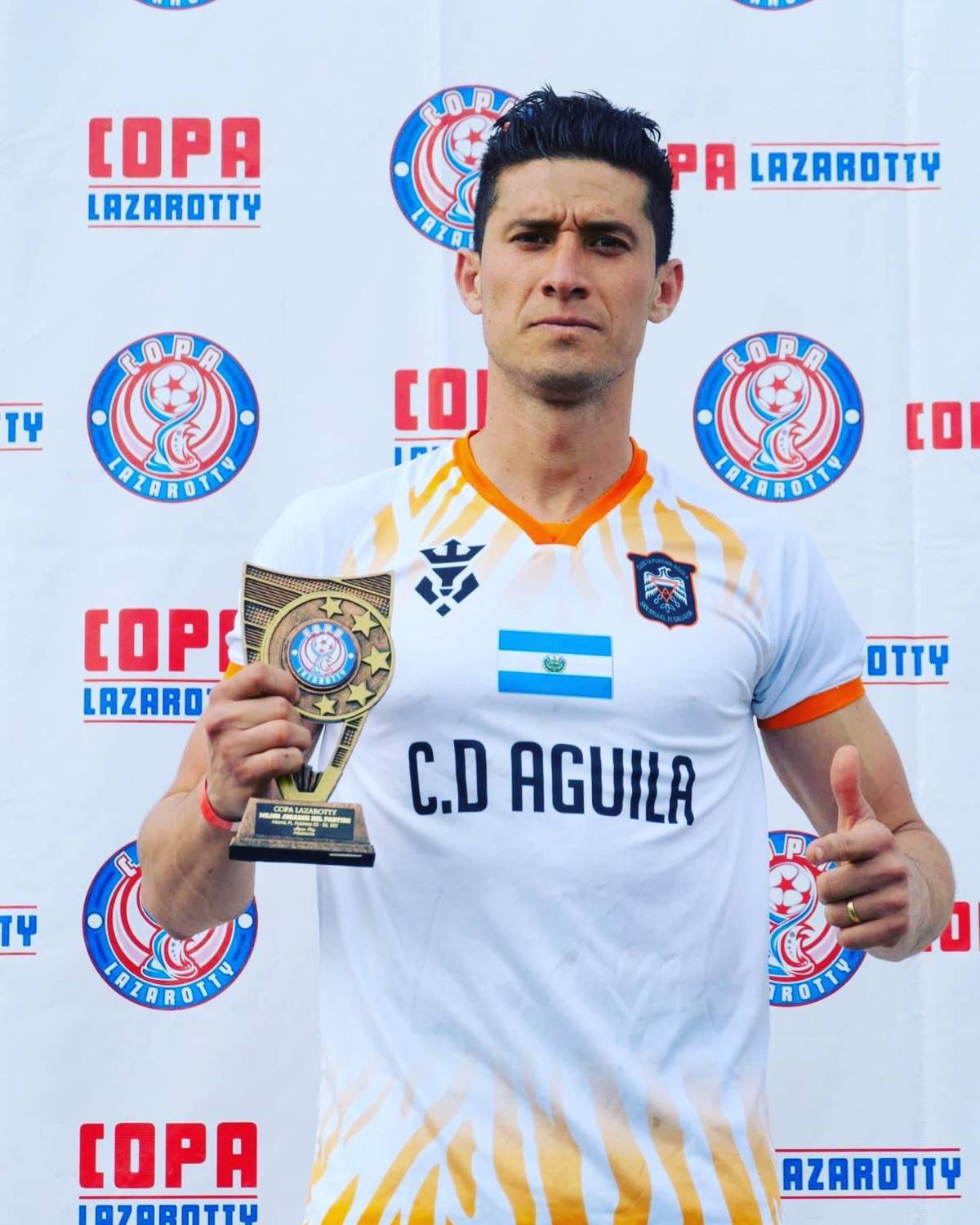 Así es la vida de Esdras Padilla, exjugador de Motagua, lejos de Honduras ¿Por qué se retiró de forma inesperada?