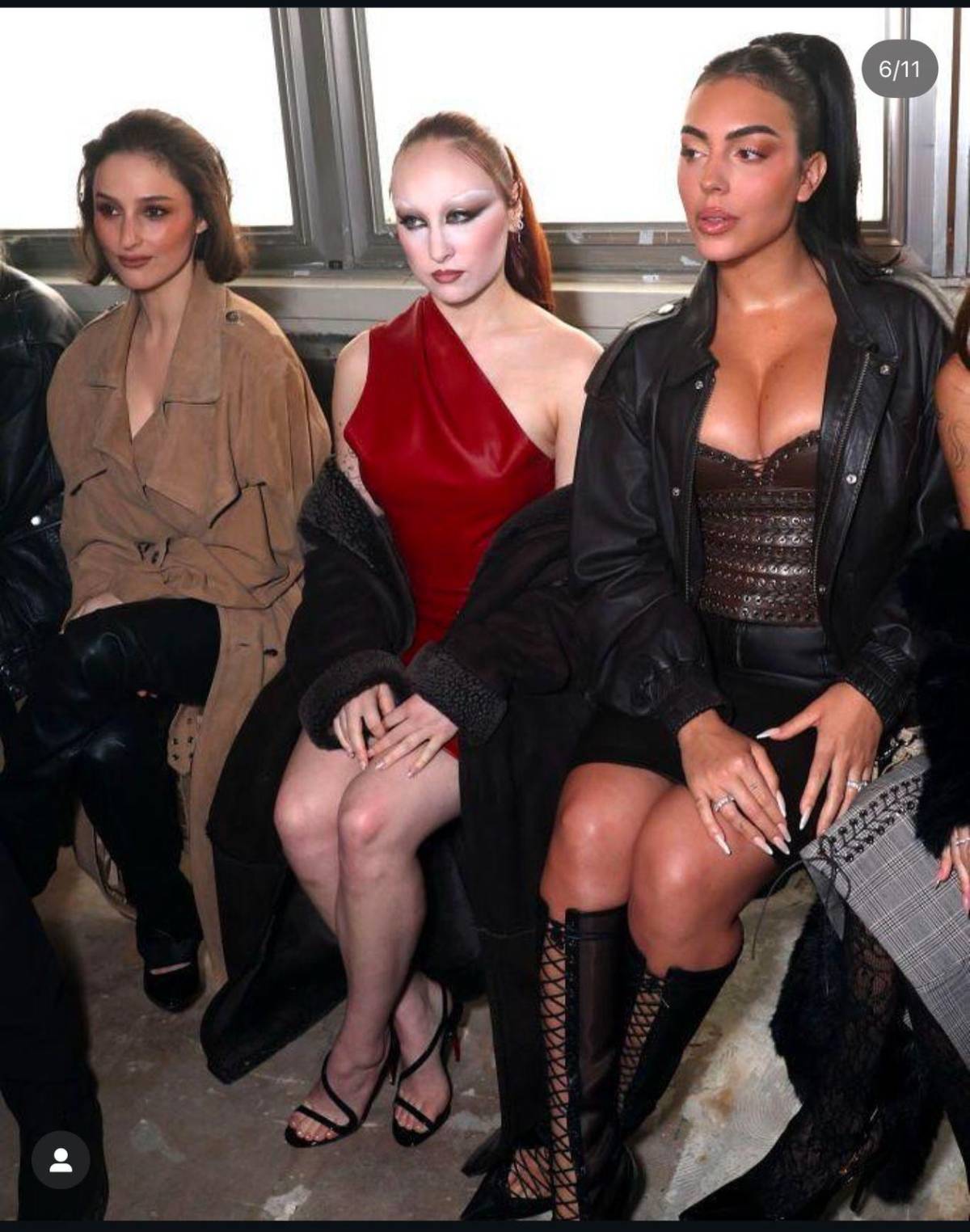 Georgina Rodríguez da que hablar con un foto sexy y Tini deslumbra: los looks de las famosas en la Semana de la Moda de París