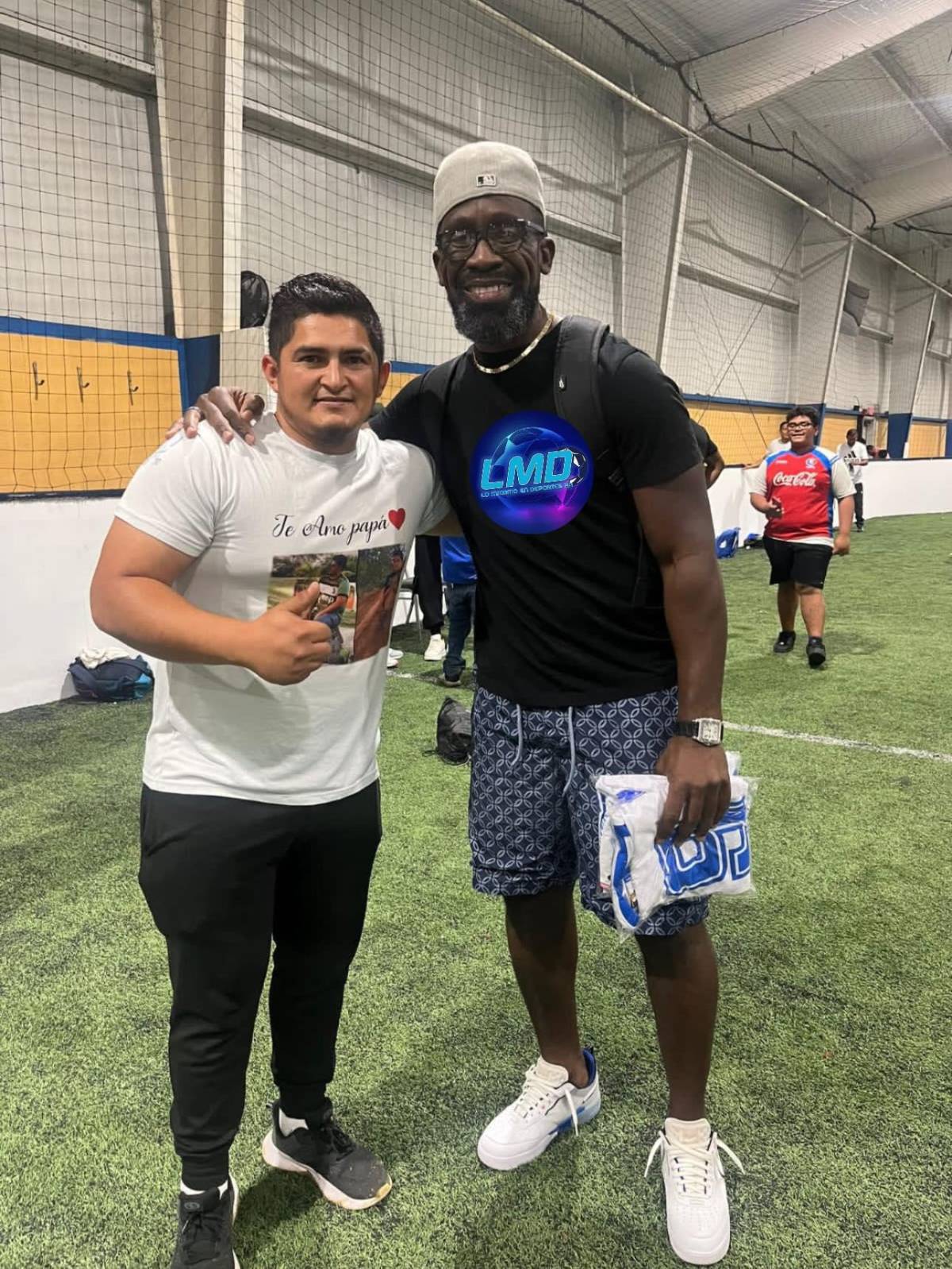 David Suazo sorprende junto a otras estrellas y nuevamente se pone la camisa de Honduras frente a las leyendas de México