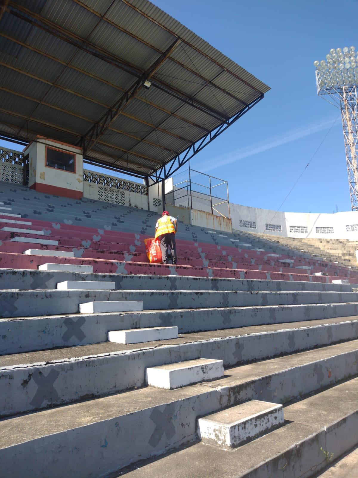 Estadio Ceibeño se alista para recibir a 18 mil aficionados en la final del Apertura entre Olimpia y Motagua este sábado