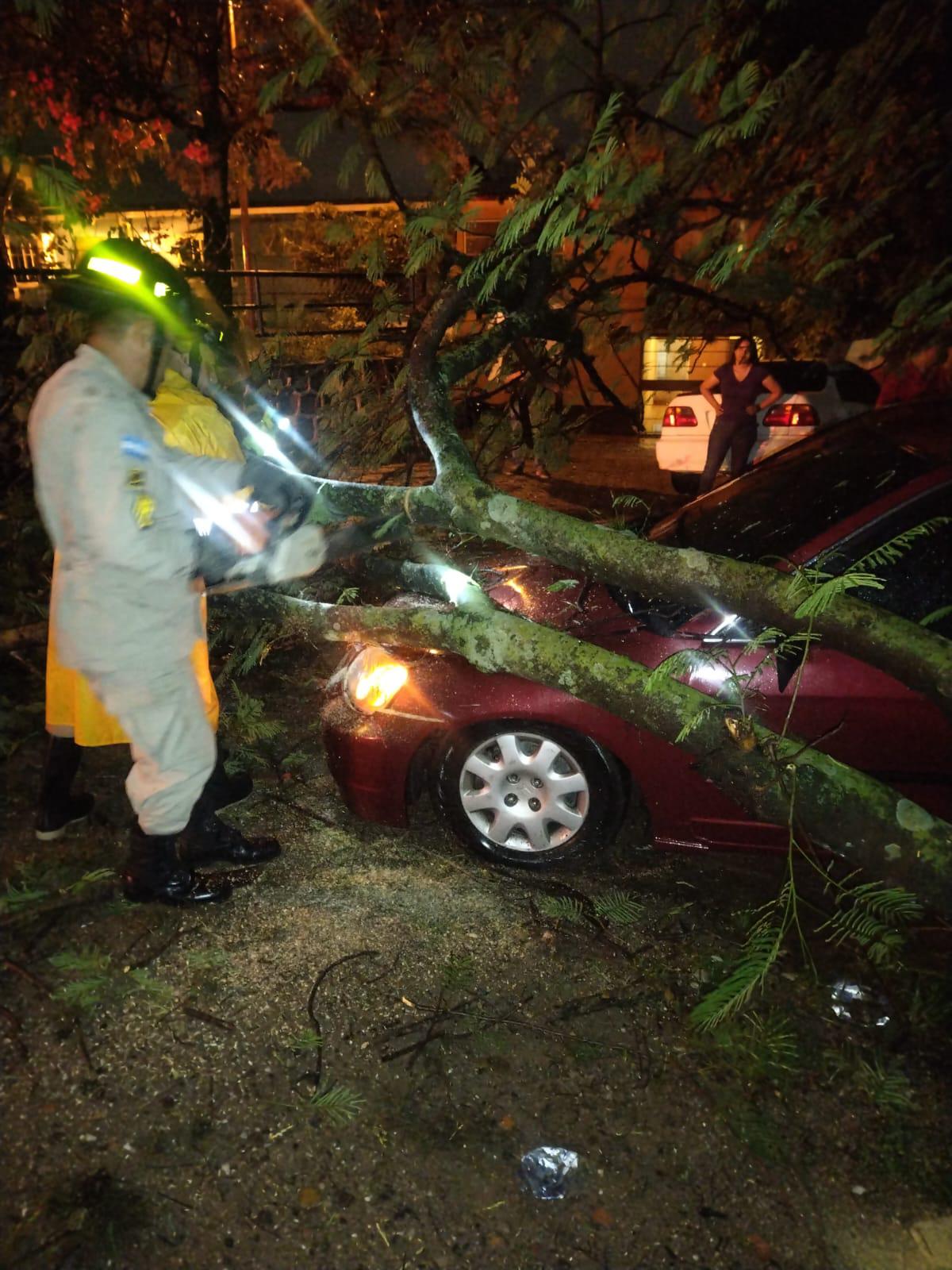 ¡Informe especial! Tormenta tropical Pilar causa caos vehicular e inundaciones en Tegucigalpa