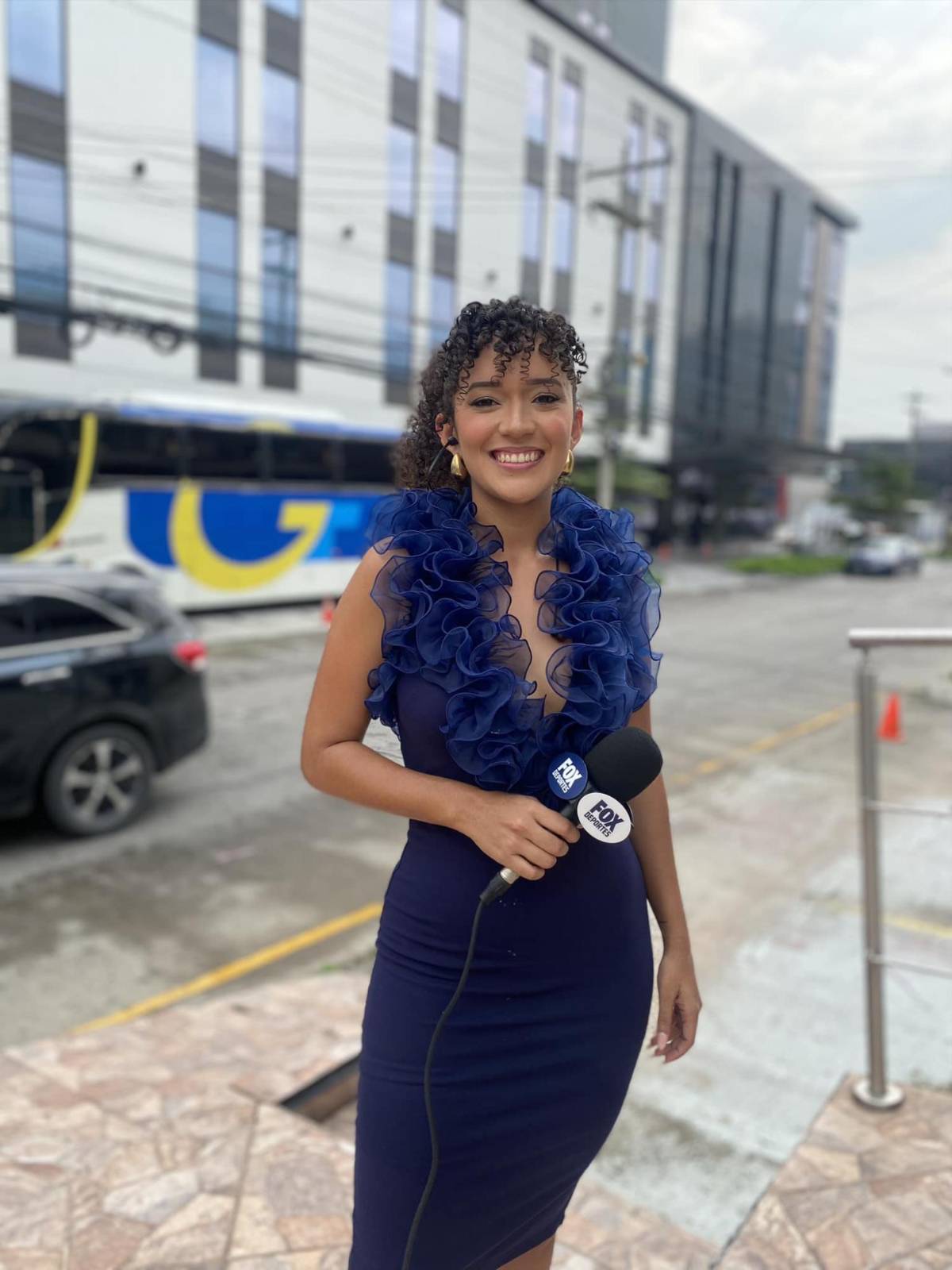 Las periodistas deportivas catrachas engalanan la previa del juego entre Honduras vs México en el estadio Morazán