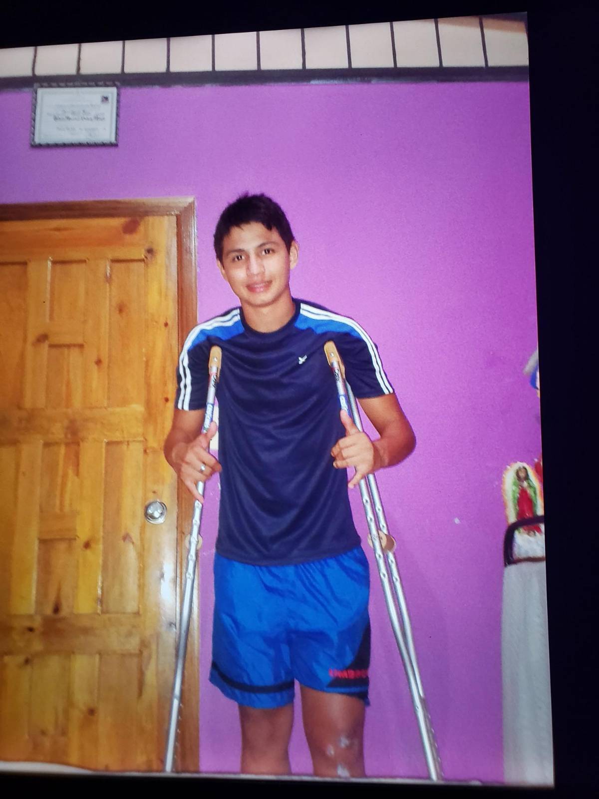 ¿Qué pasó con su carrera? Tiene el récord de ser el más joven en debutar en la primera división de Honduras y así es su presente