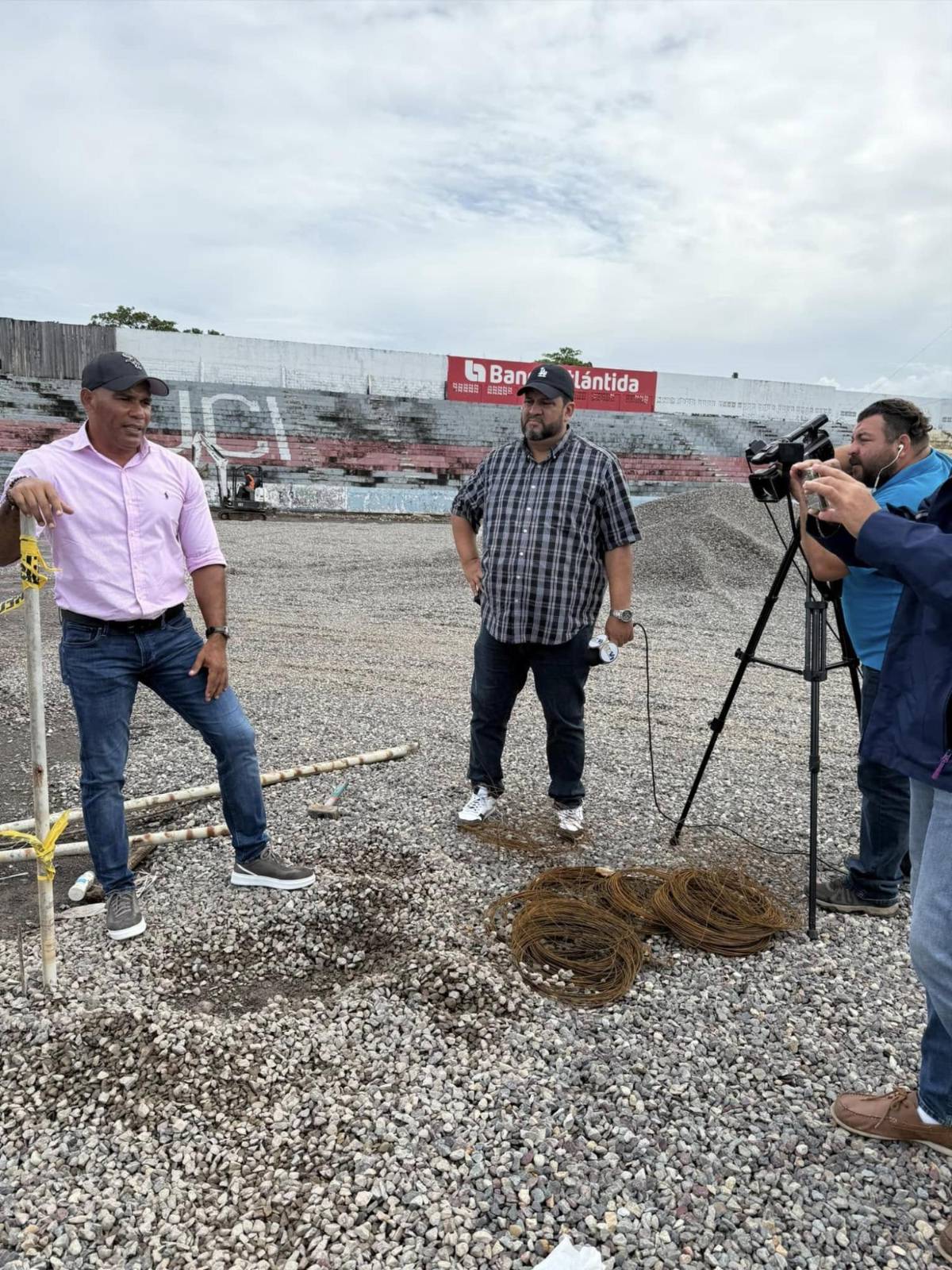 ¡Será una mesa de billar! Así luce el estadio Ceibeño con sus trabajos de remodelación en sus engramillado