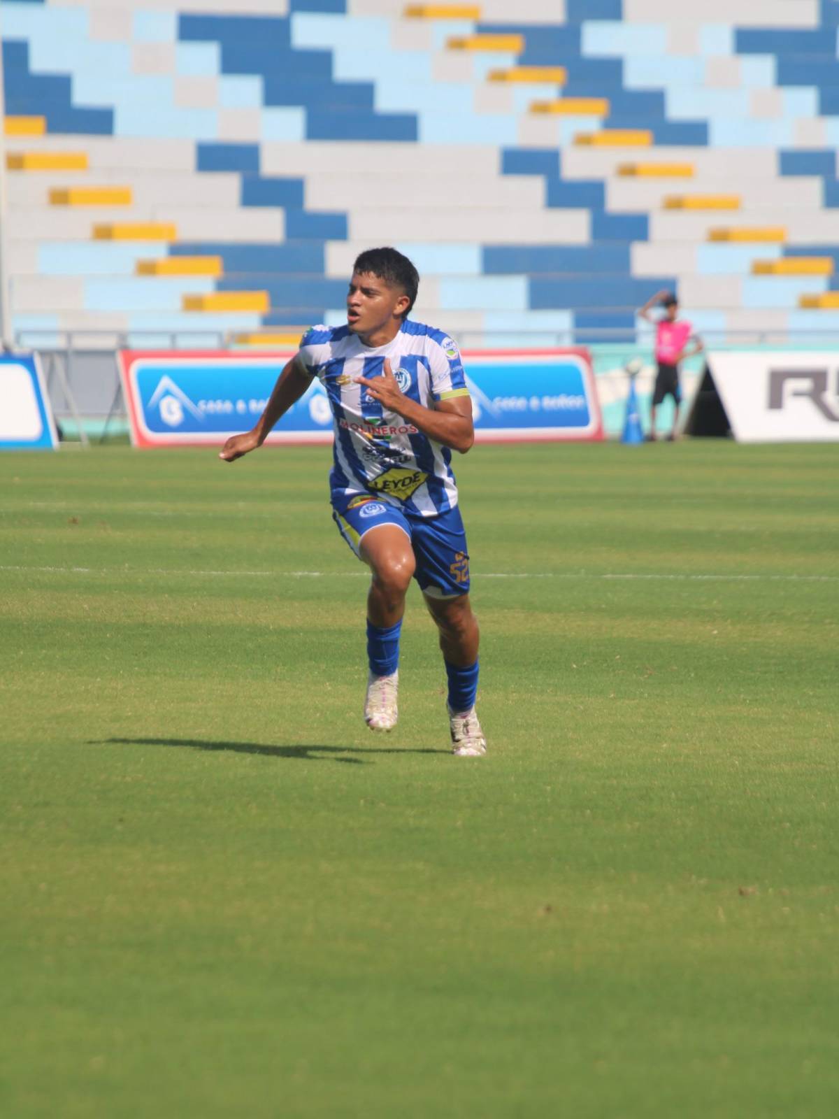 Futbolistas de Victoria que deberían seguir en Liga Nacional tras descenso del club