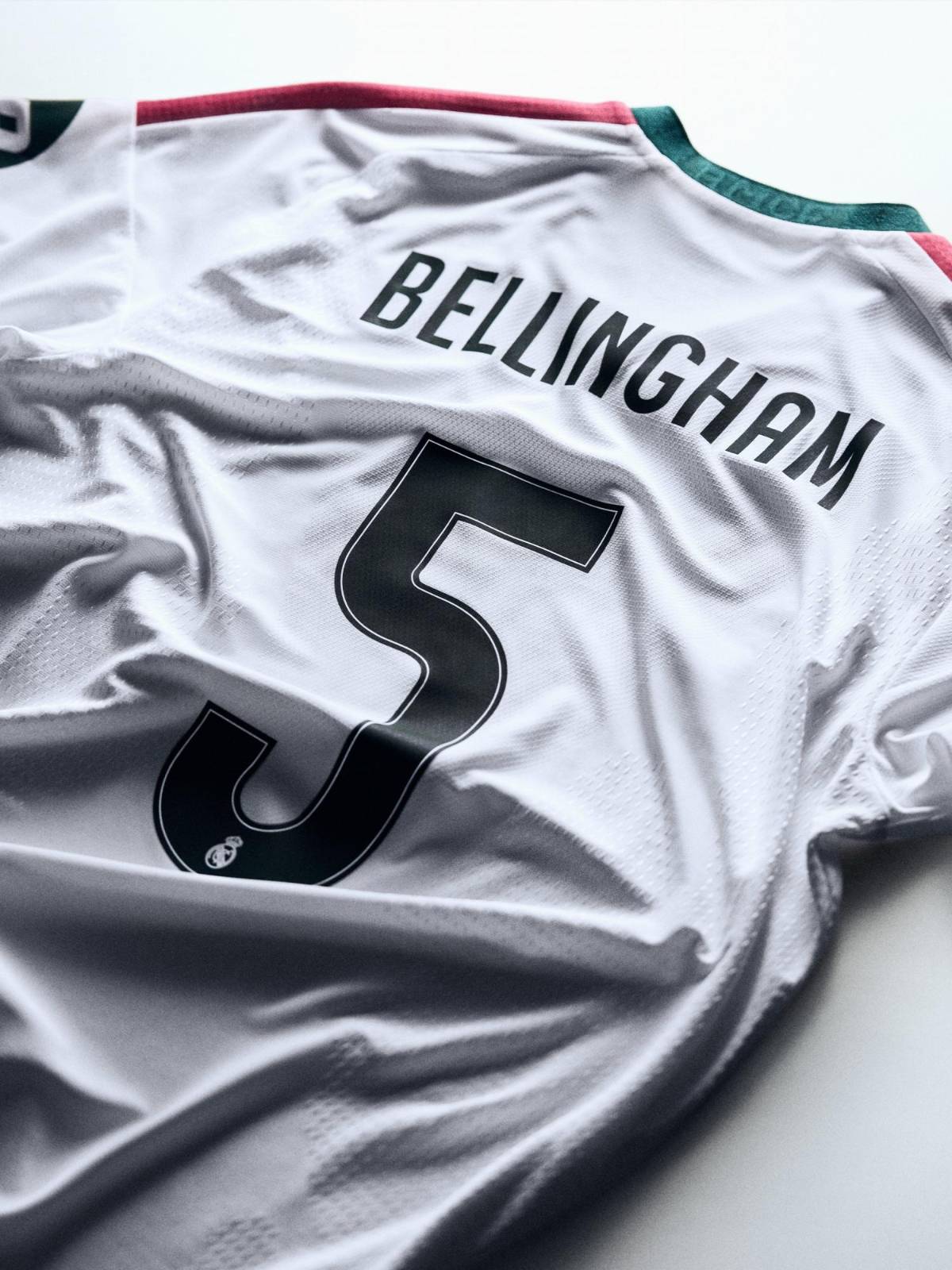 Real Madrid presentó su nueva piel: los detalles de la camiseta y cuánto cuesta
