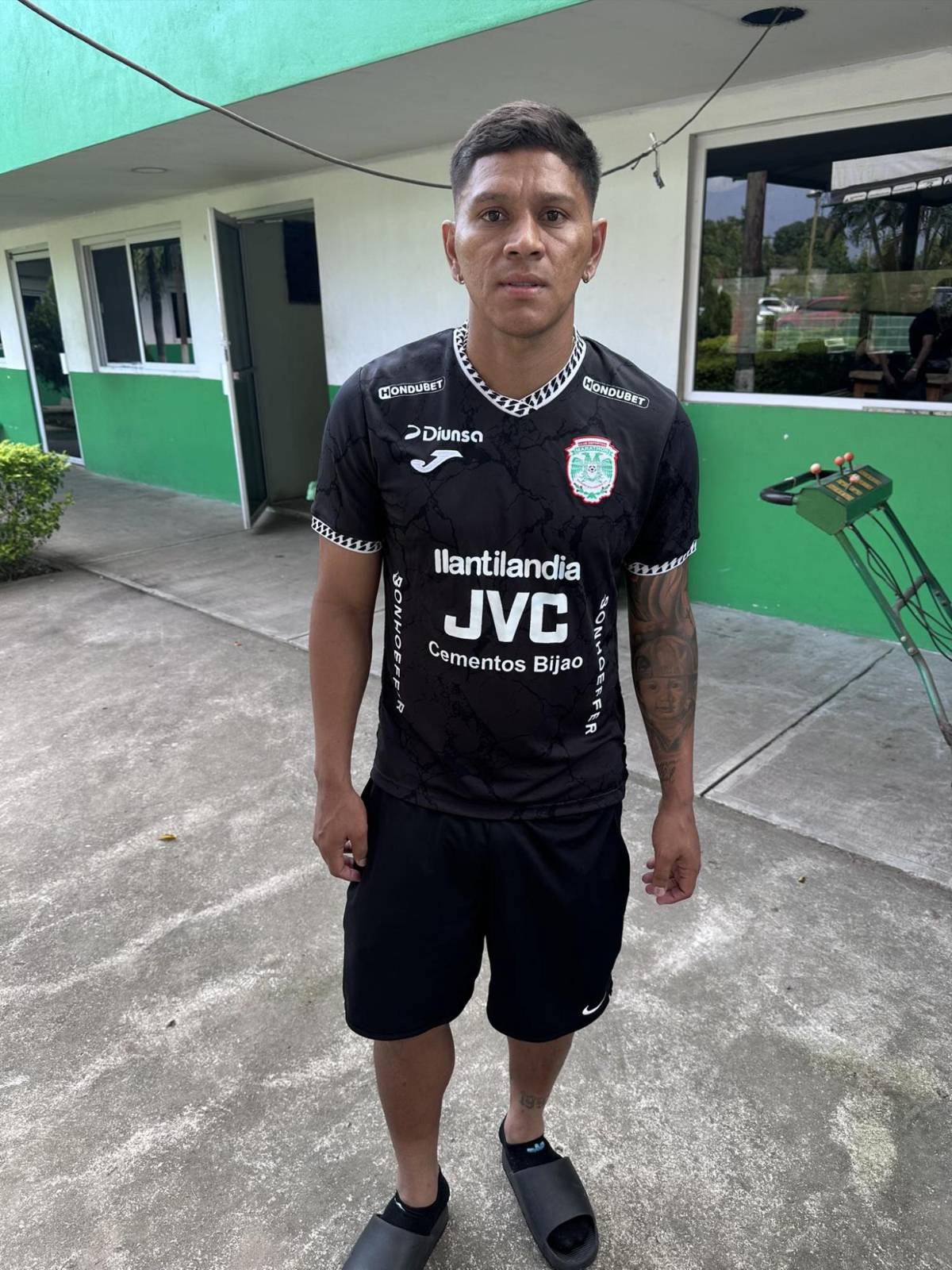 Fichajes: Palma suena en España, Olimpia atento con figura, Chelito es noticia y Motagua quiere a juveniles