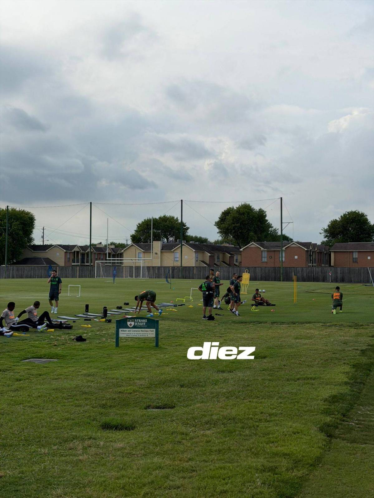 Dereck y Keyrol juntos por primera vez: Honduras entrena pensando en Argentina