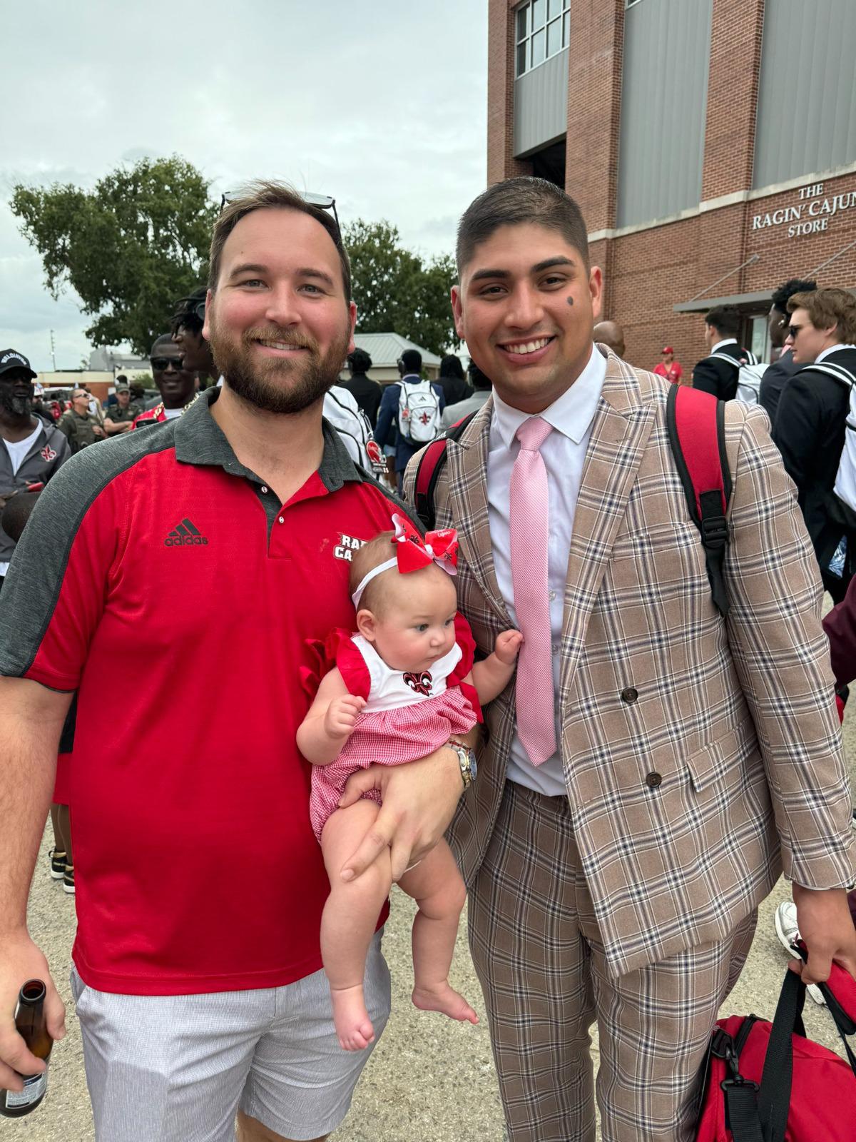 Kenneth Almendares, el hondureño que ganó el premio al mejor pateador de todo el fútbol americano universitario de USA