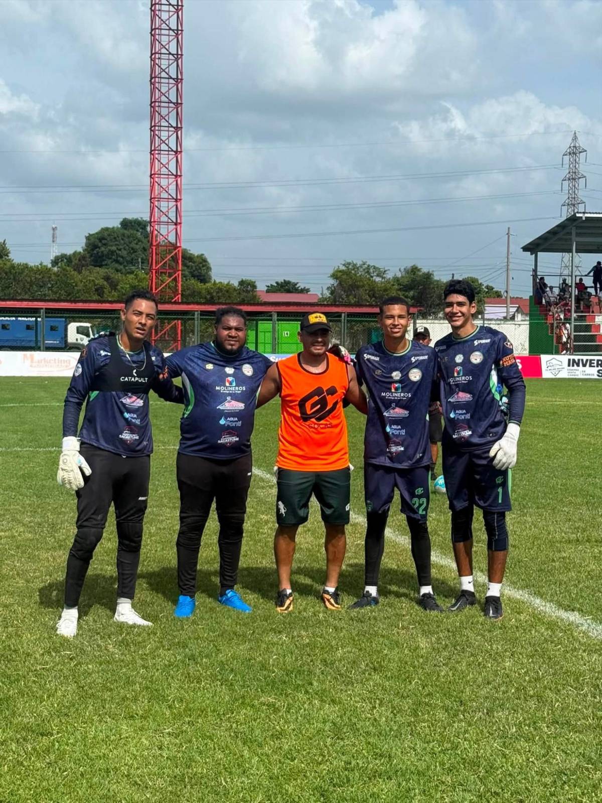 La More revela por qué no jugó en Liga Nacional y hace confesión que molestará a Choloma
