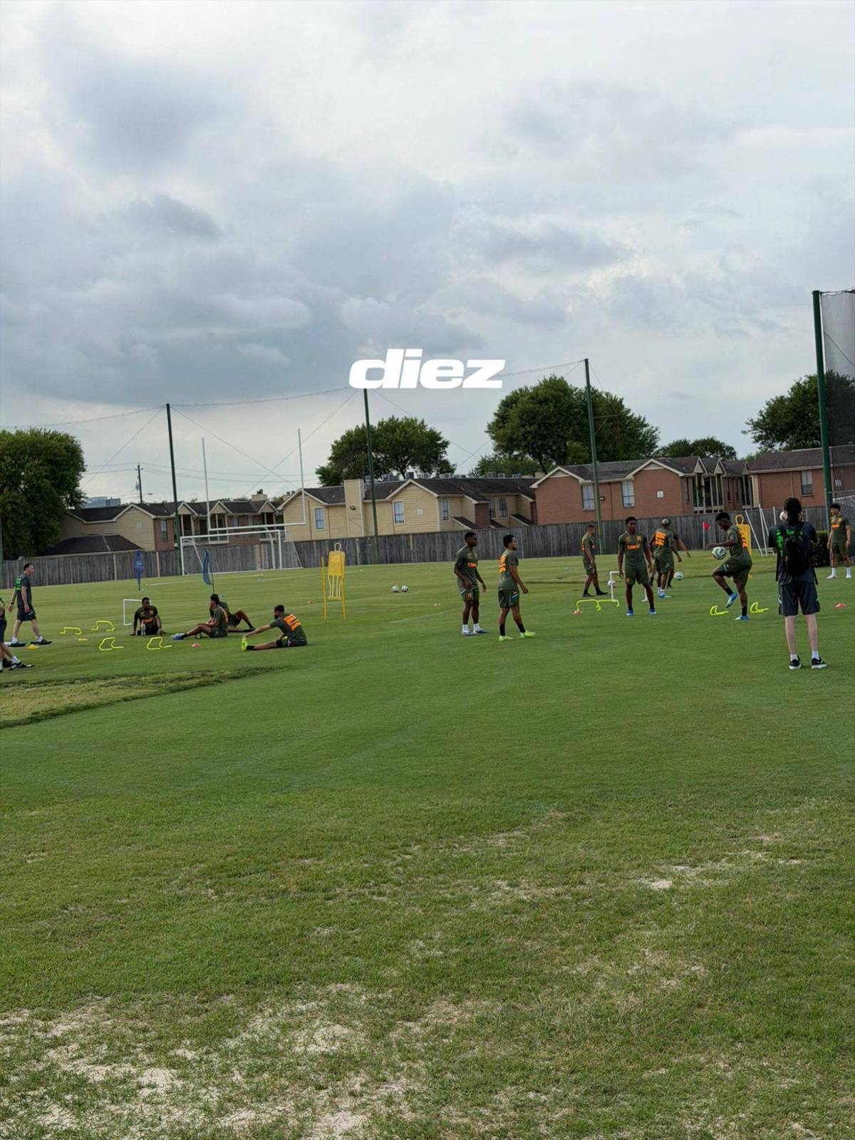 Dereck y Keyrol juntos por primera vez: Honduras entrena pensando en Argentina
