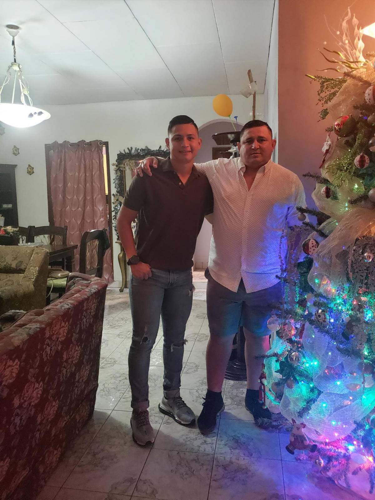 ¿Qué pasó con su carrera? Tiene el récord de ser el más joven en debutar en la primera división de Honduras y así es su presente