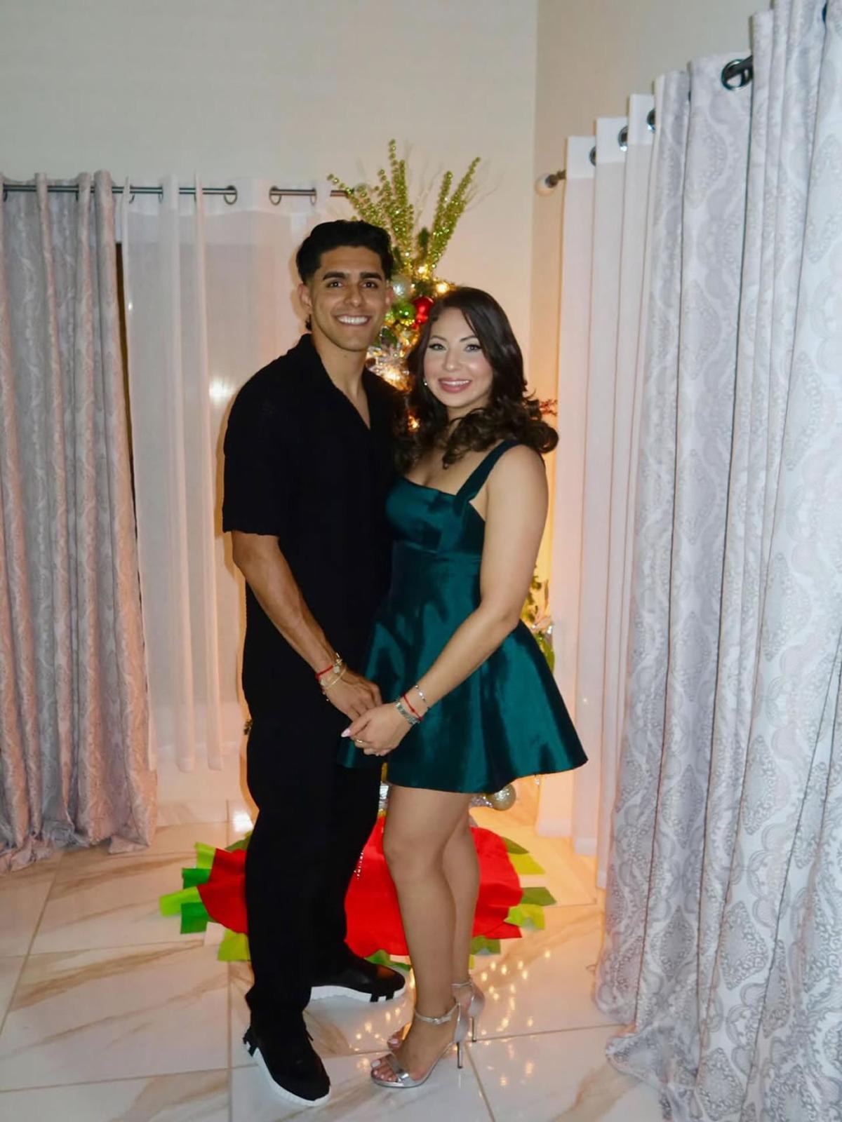 La esposa de Emilio, deslumbrante: Así recibieron el 2026 las parejas del fútbol hondureño, ¿y Quioto con quién salió?