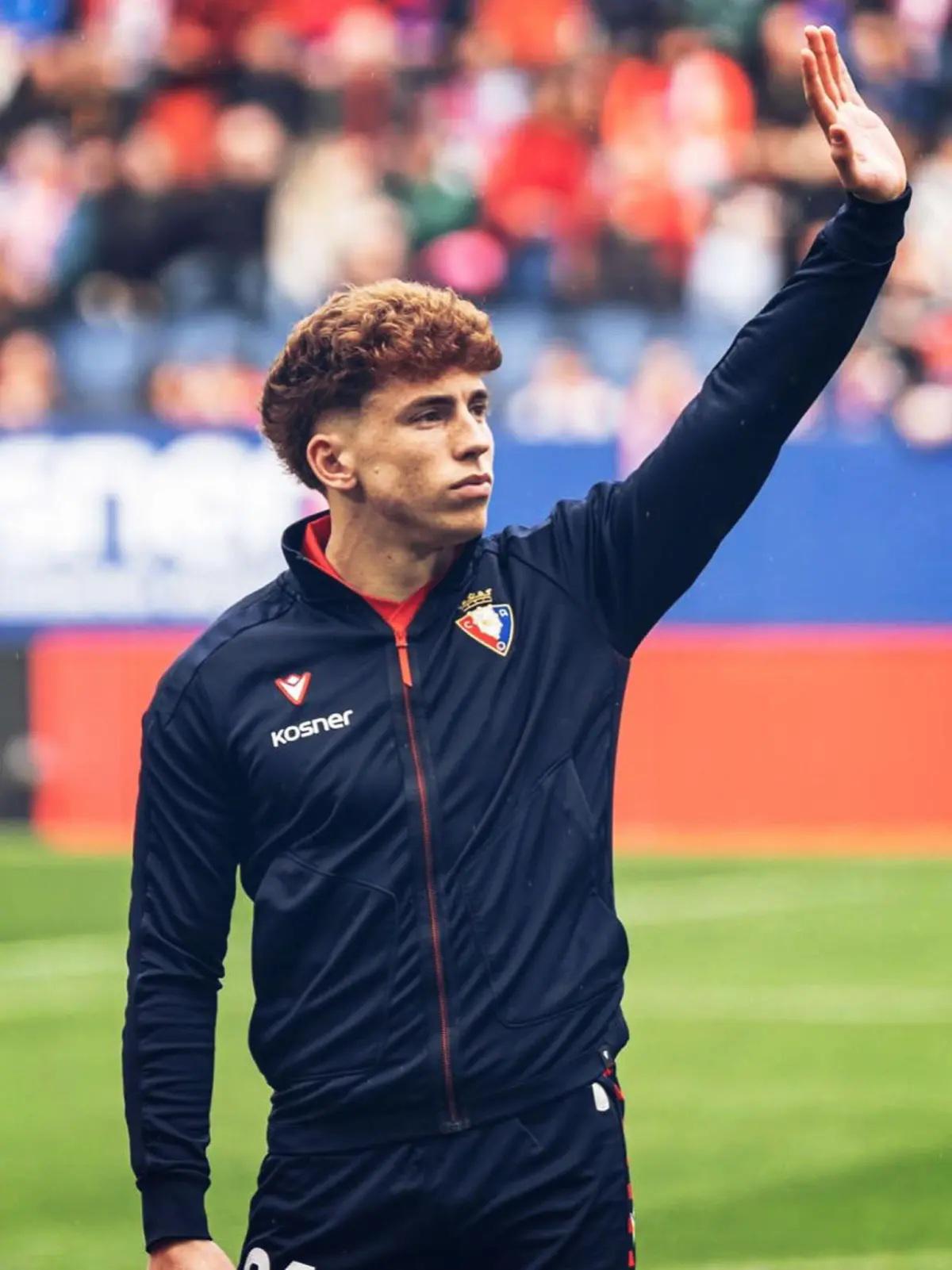 Barcelona quiere fichar a jugador del Real Madrid: Arbeloa queda desorientado y toma esta decisión ¡Ya brilla con España!