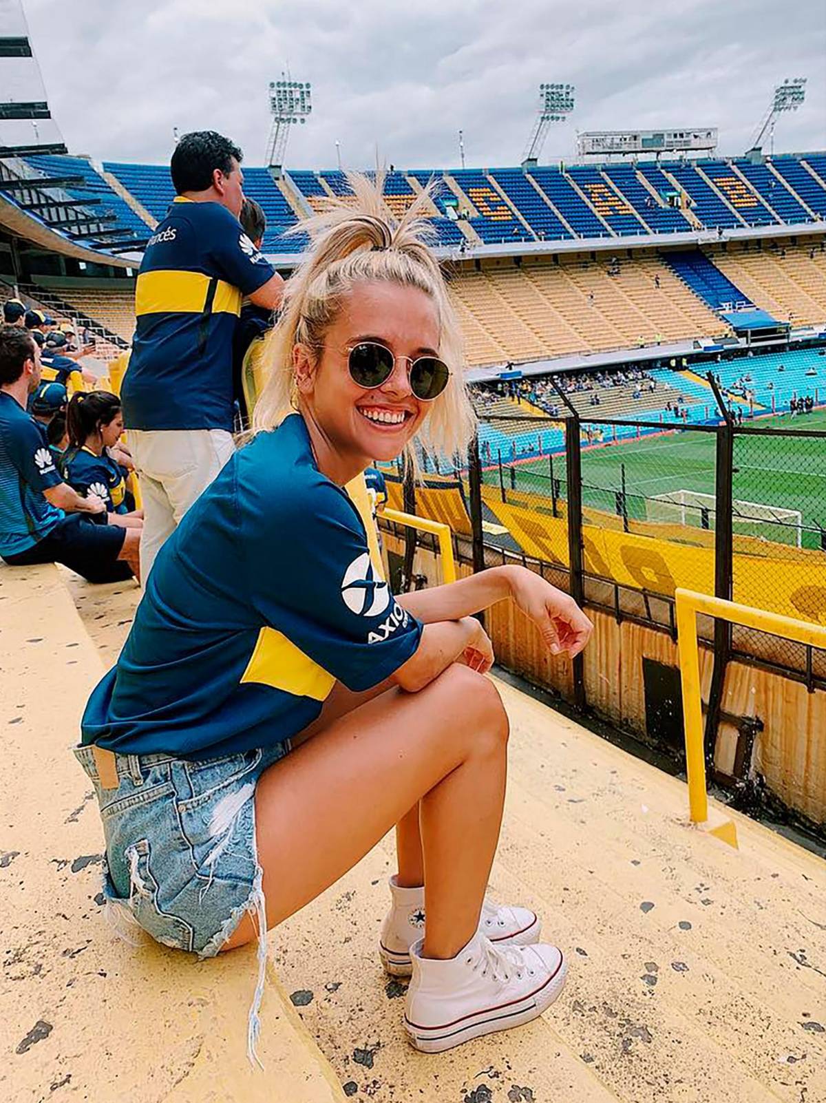 Identificada: Sol Rinaldi, la hermosa chica con la que estaba “Toto” Salvio antes de atropellar a su esposa