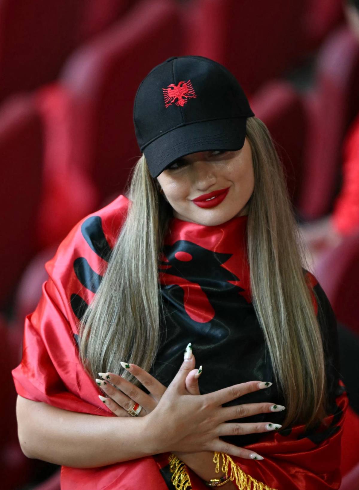 ¡Qué belleza! Las mujeres más guapas de la Eurocopa 2024: sexy fanáticas que enamoran en los estadios