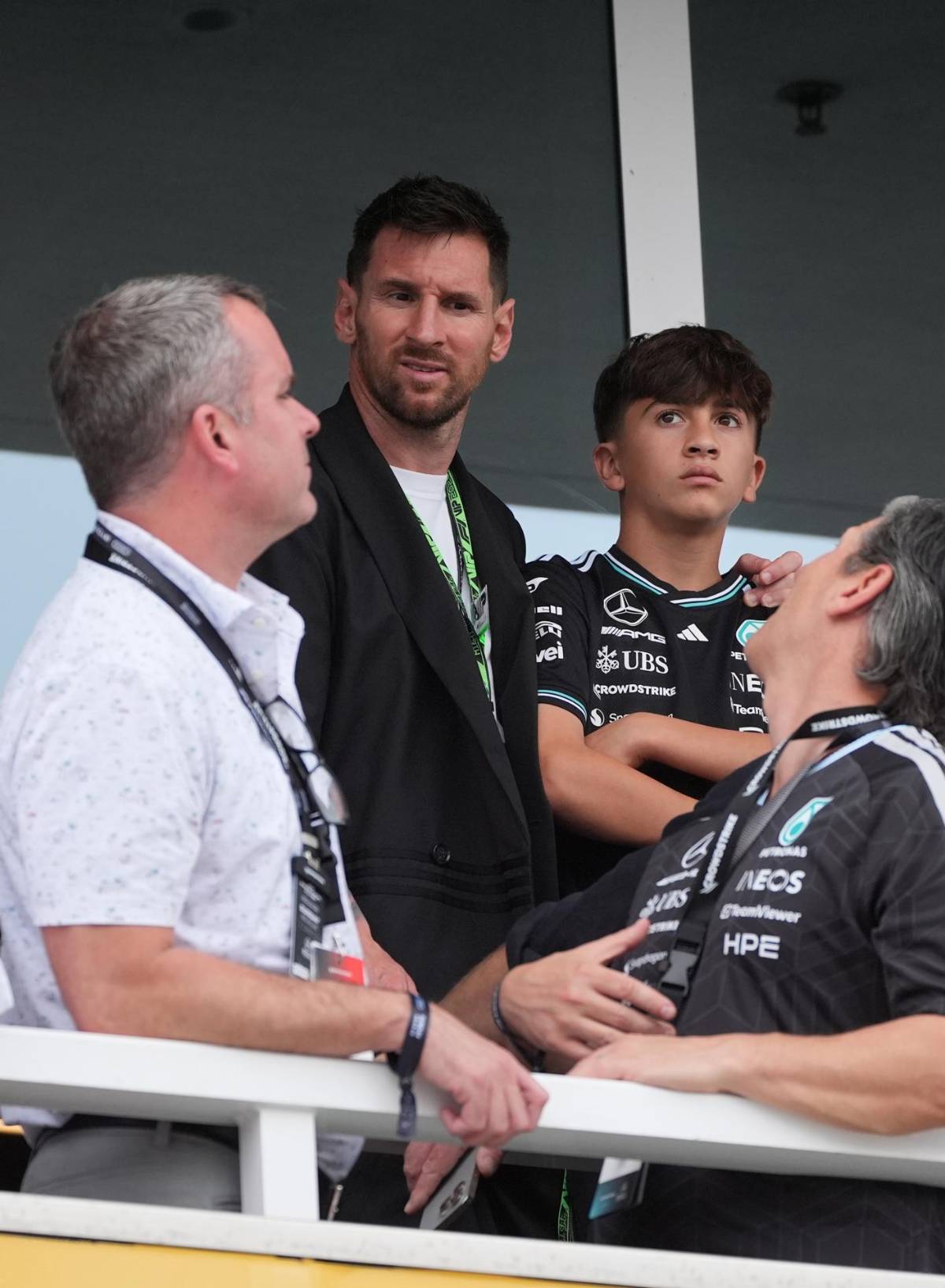 Messi asistió por primera vez al GP de la Fórmula 1: así llegó con Antonela al evento en Miami y acaparó todos los lentes