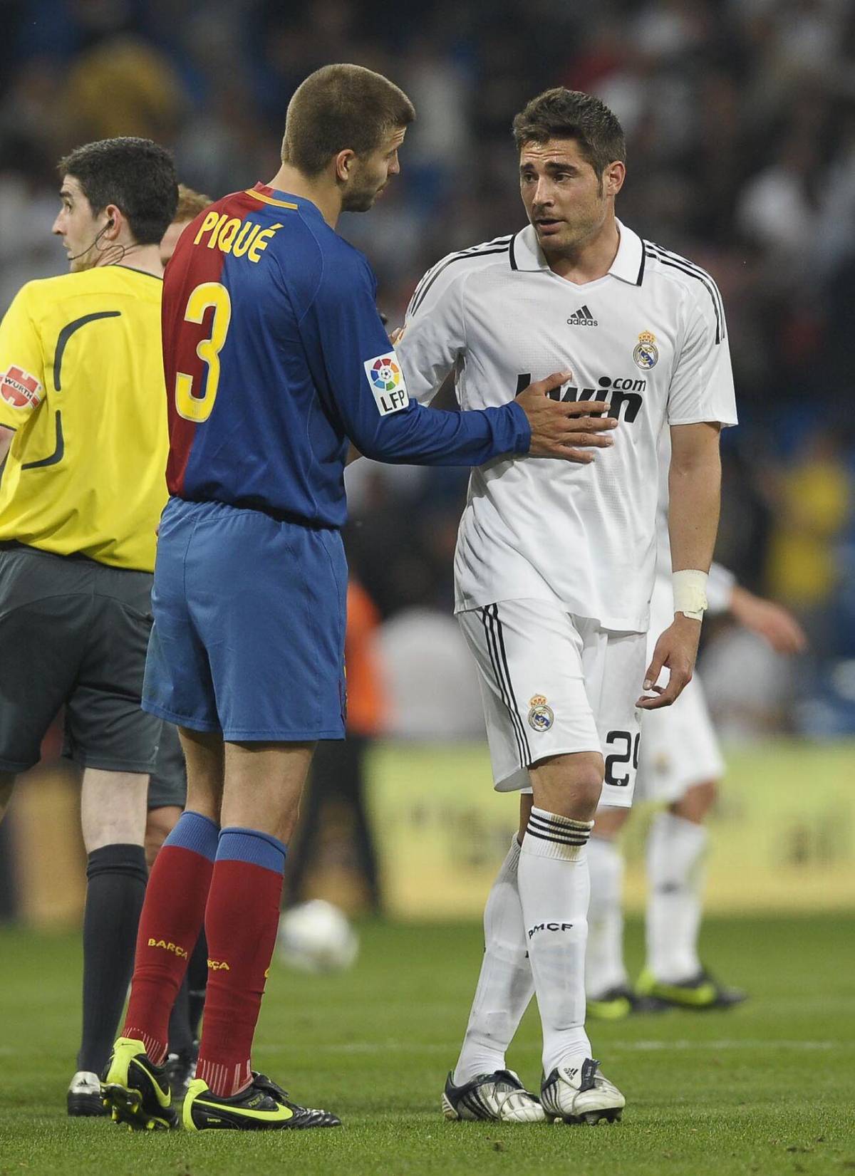 Real Madrid - Barcelona: 20 futbolistas que no recuerdas que disputaron un Clásico y uno jugó en Honduras