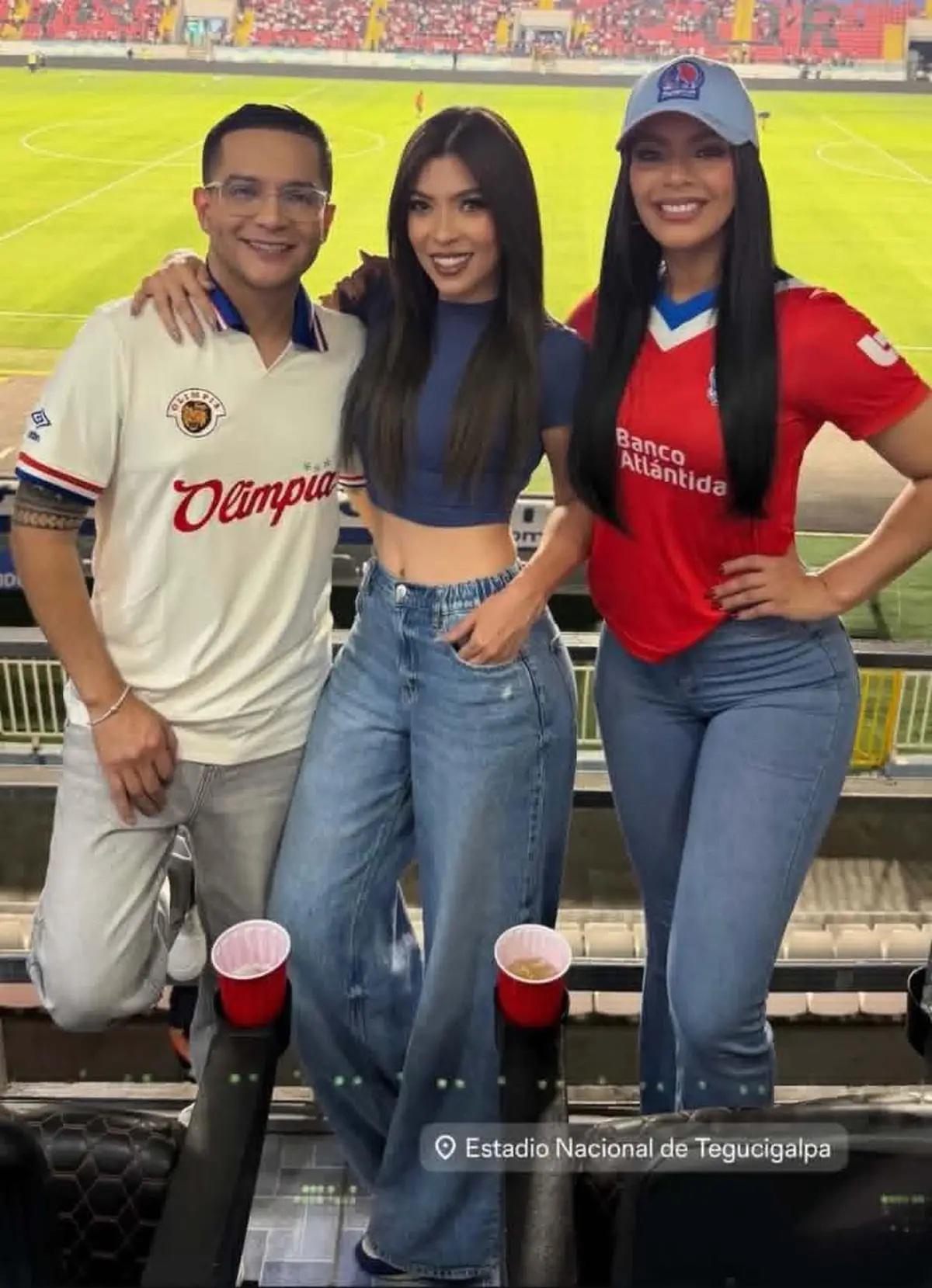 Motivo del enojo de Campos, infiltrado y Laura Meza ¿Con camisa de Olimpia?
