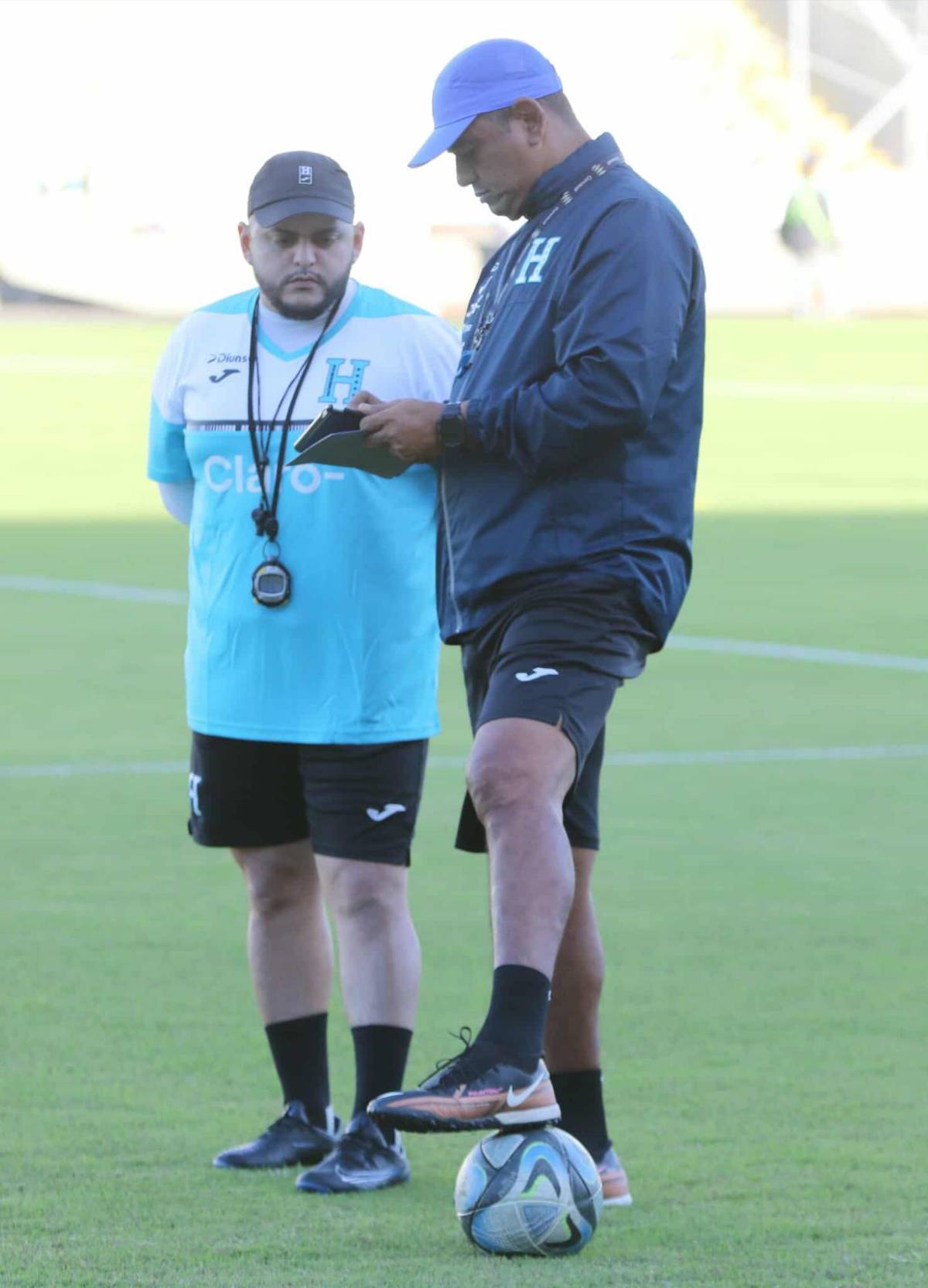 ¿Qué pasó con Luis Suazo? Un europeo llegó y Honduras se concentró para el Mundial de Qatar Sub-17: cuándo viajan y las fechas frente a los rivales