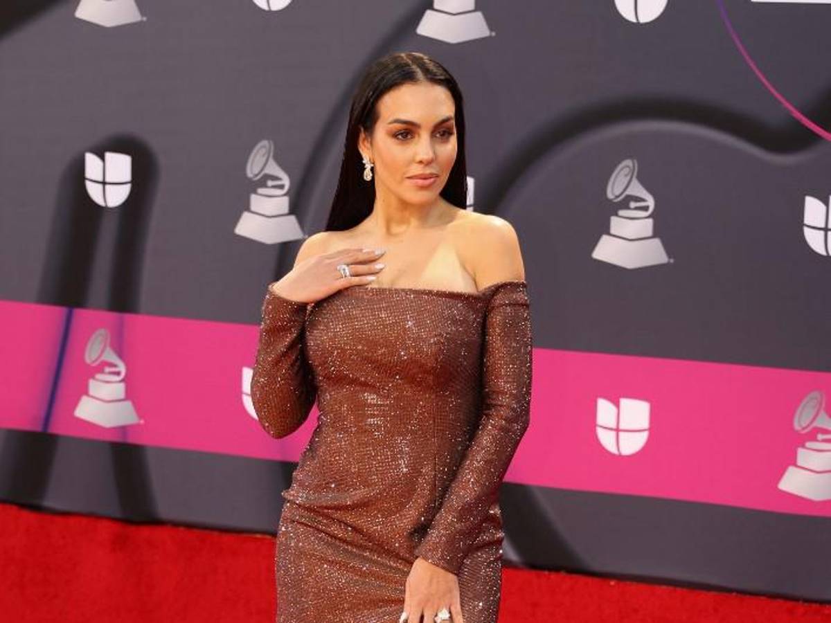 Georgina Rodríguez incendió Las Vegas: así lució la novia de Cristiano en los Latin Grammy 2022 y su incidente antes de la premiación