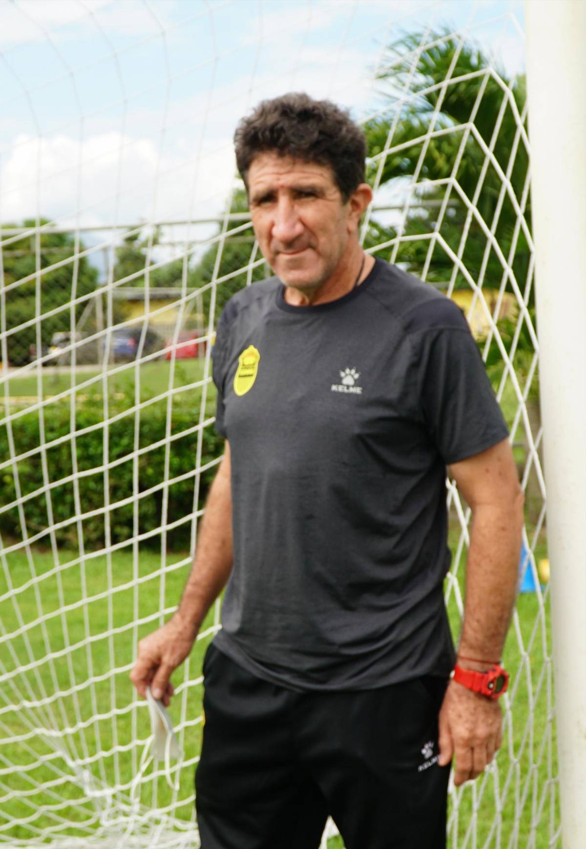 Fichajes: Olimpia repatriará a reconocido delantero, figura del Real España se iría a Sudamérica o México y Elis es noticia en Europa