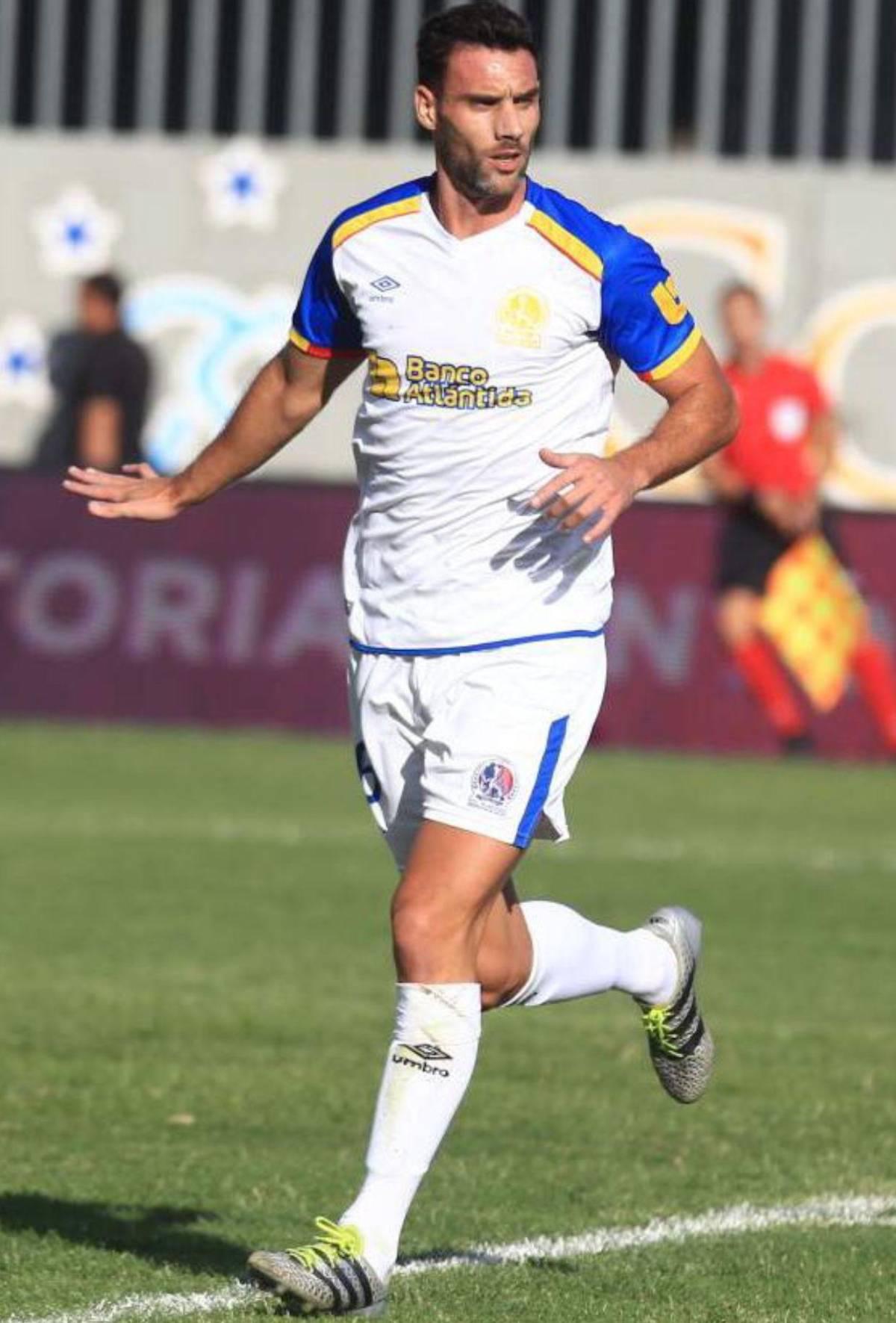 ¡Fiascos en Olimpia! Los peores extranjeros que llegaron al “León” en los 10 últimos años en Liga Nacional de Honduras