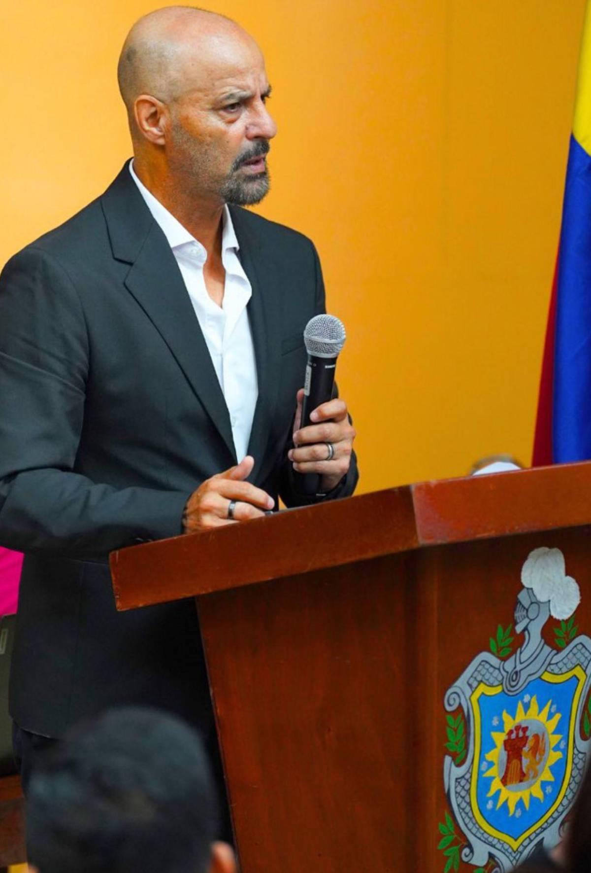 ¿Quién es el mejor pagado en Concacaf? Los salarios de los entrenadores de las selecciones de Centroamérica