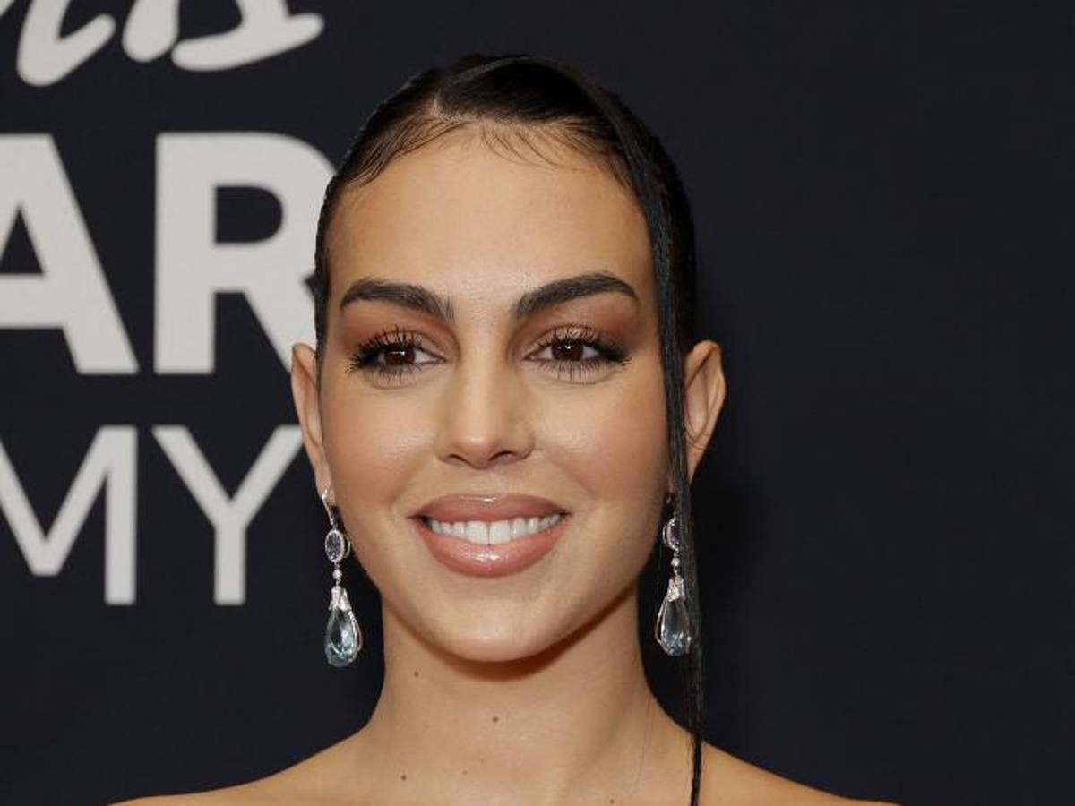 Georgina Rodríguez incendió Las Vegas: así lució la novia de Cristiano en los Latin Grammy 2022 y su incidente antes de la premiación