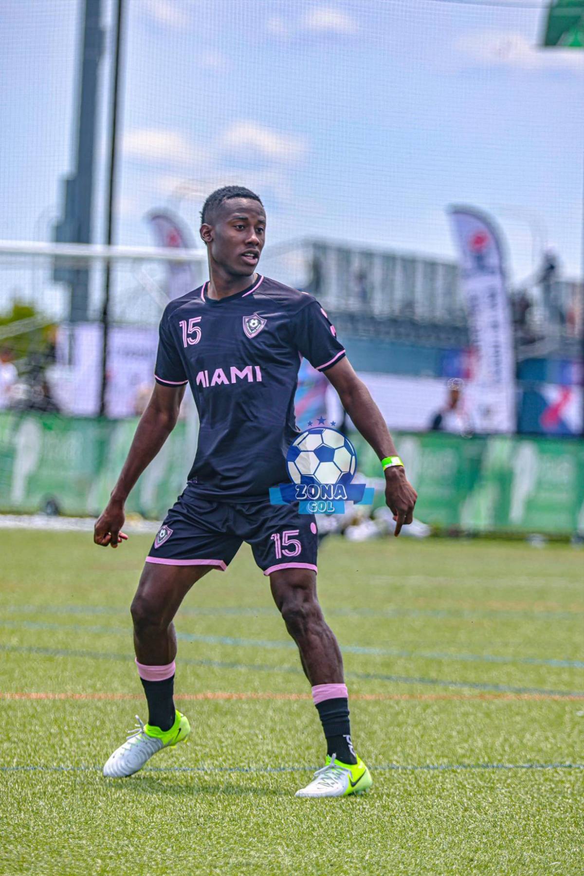 ¡Jugando amateur en Estados Unidos! Futbolistas del Olimpia, Real España y árbitro Saíd Martínez destacaron, uno tuvo problemas con la Policía