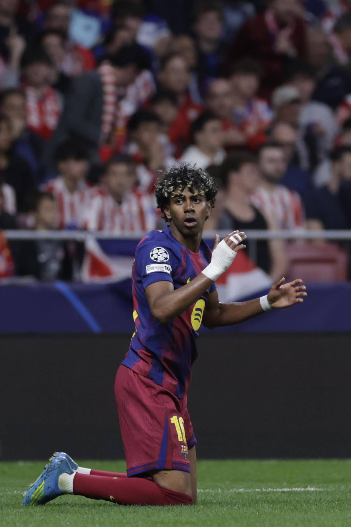 El señalado de la eliminación del Barcelona, así quedó el rostro de Fermín López y la tristeza por otro año sin Champions League