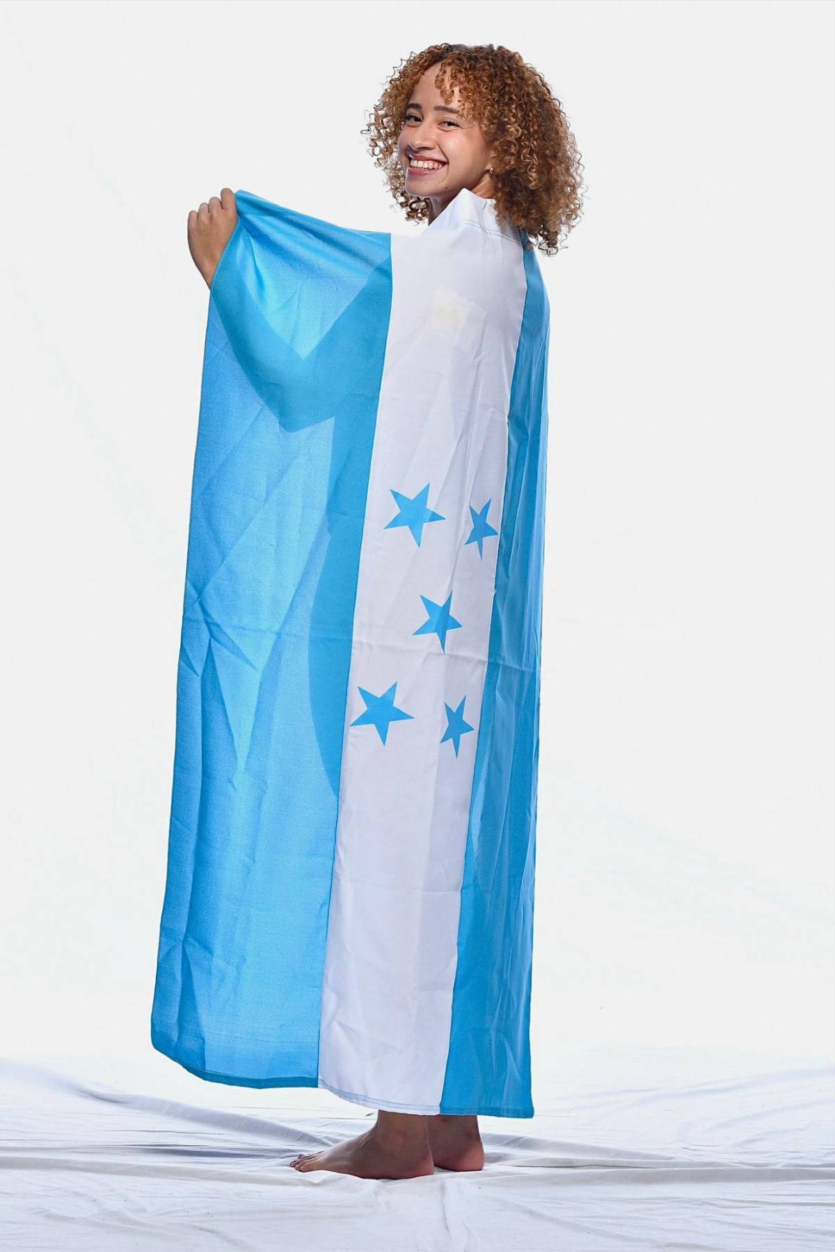 ¡Tremenda adrenalina! Más de 400 atletas de natación dieron gran batalla en campeonato de piscina en SPS