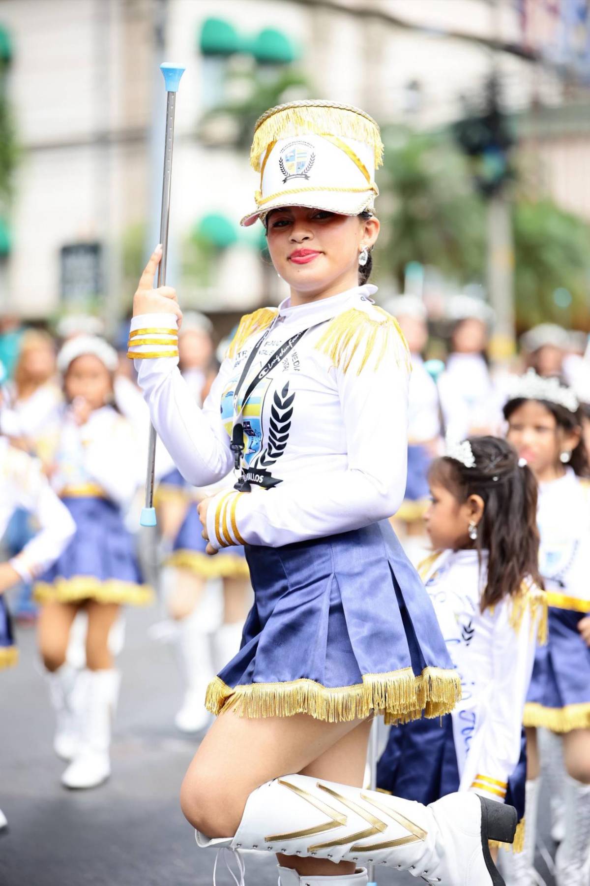 ¿Quién es la palillona de rojo? Hermosas deleitan en los desfiles del 15 de septiembre en Honduras