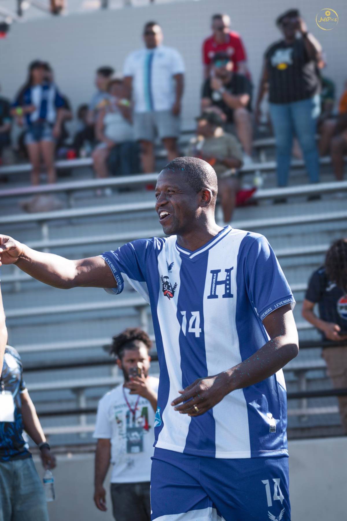 Honduras y Costa Rica reviven su histórica rivalidad en clásico de leyendas