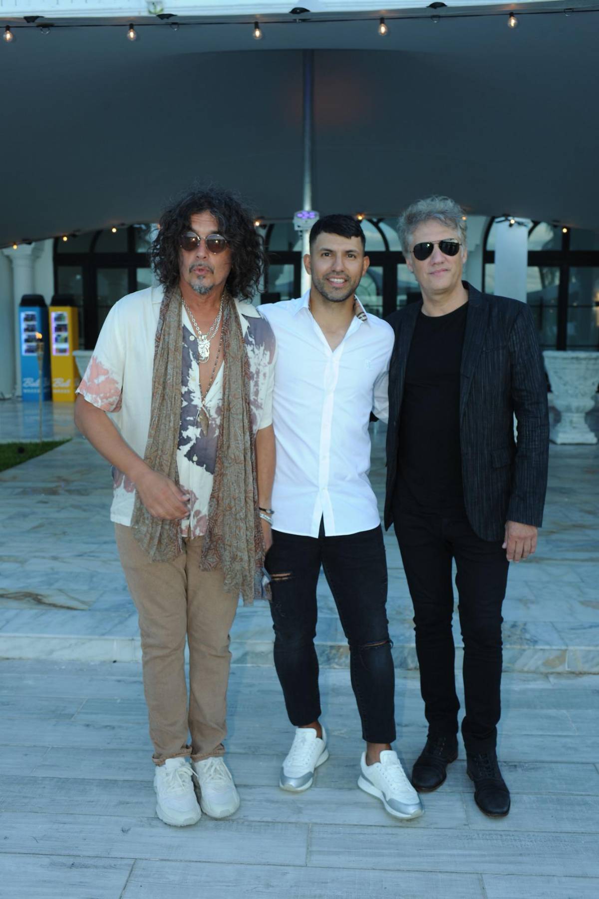 Así celebró el “Kun” Agüero sus 34 años: Se compró una mansión de $15 millones en Miami y su novia deslumbró