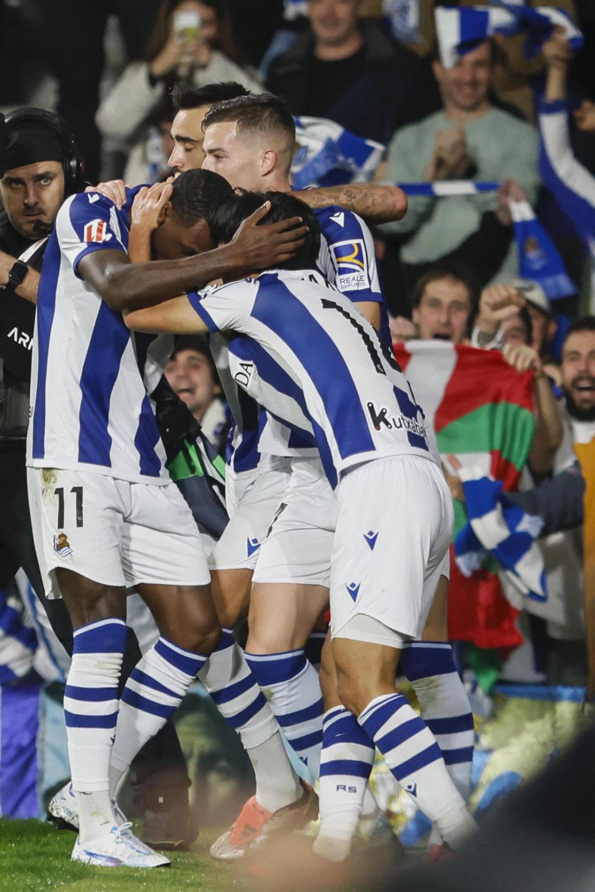 Sale a luz nueva imagen donde evidencian que Lewandowski no estaba en fuera de juego en el Barcelona-Real Sociedad