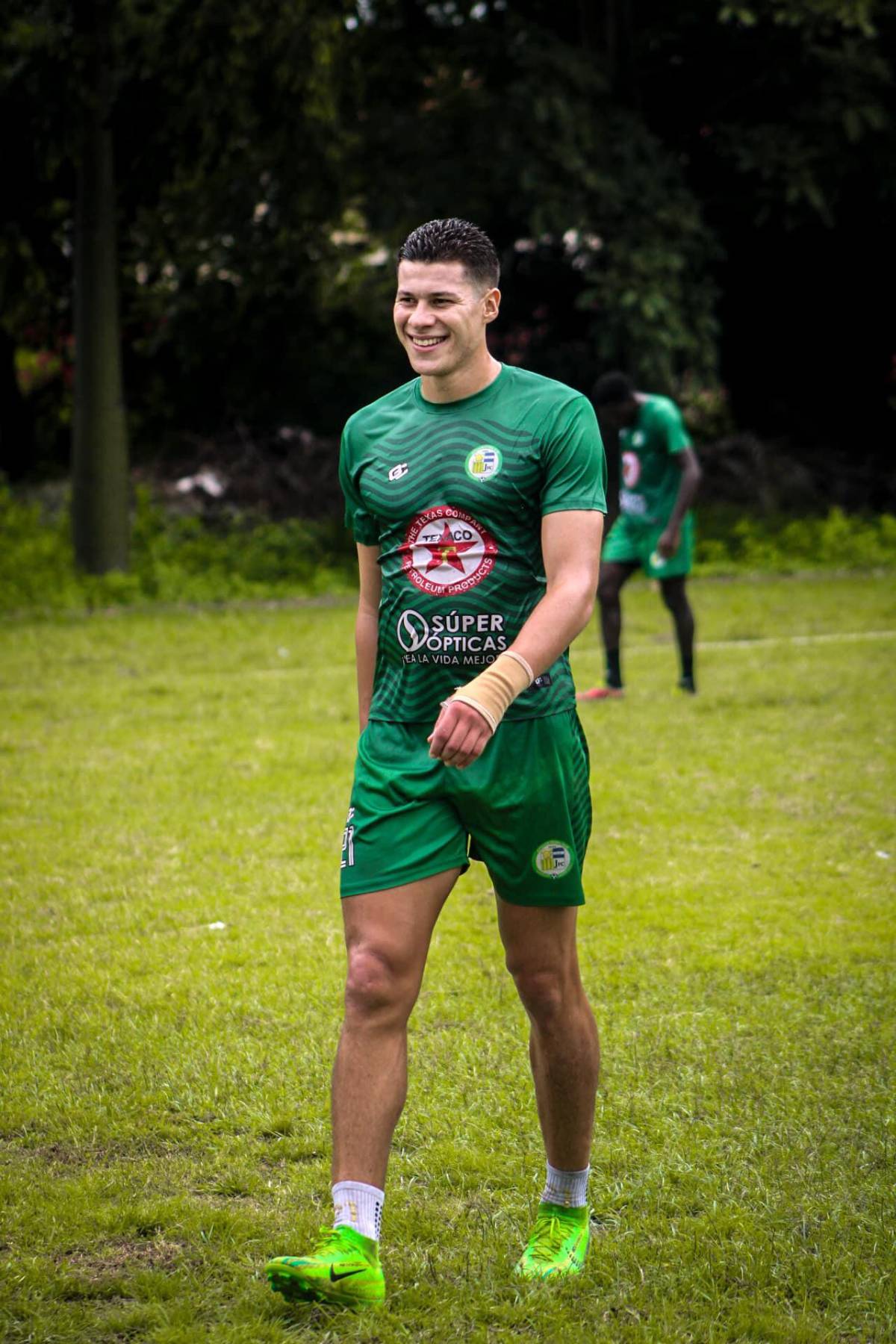 Mercado de fichajes: Olimpia anuncia llegada de su técnico, Motagua perdería su goleador y Marathón pasa la escoba