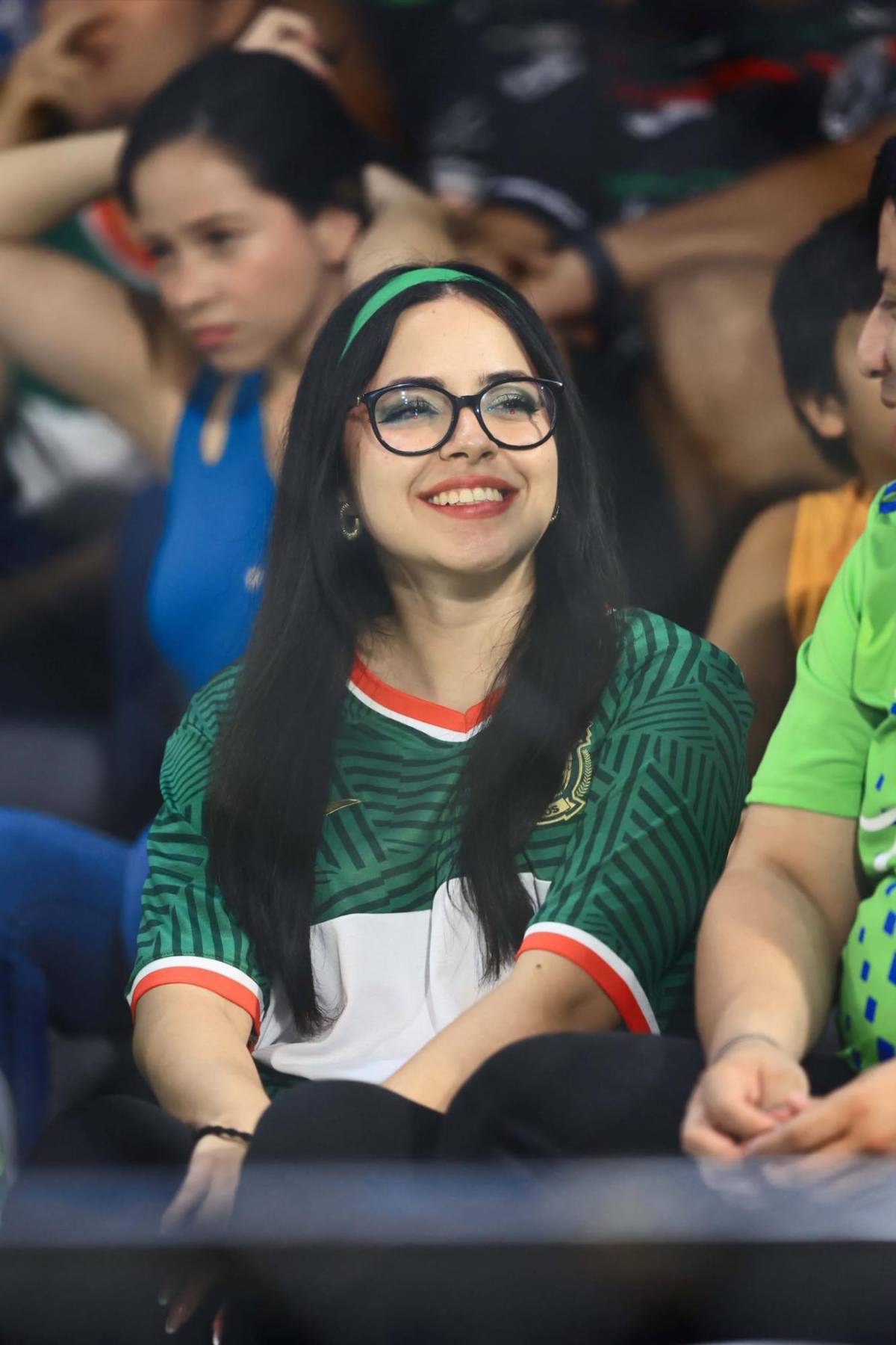 ¿Quién es la argentina? La final entre Marathón y Motagua se llenó de bellezas