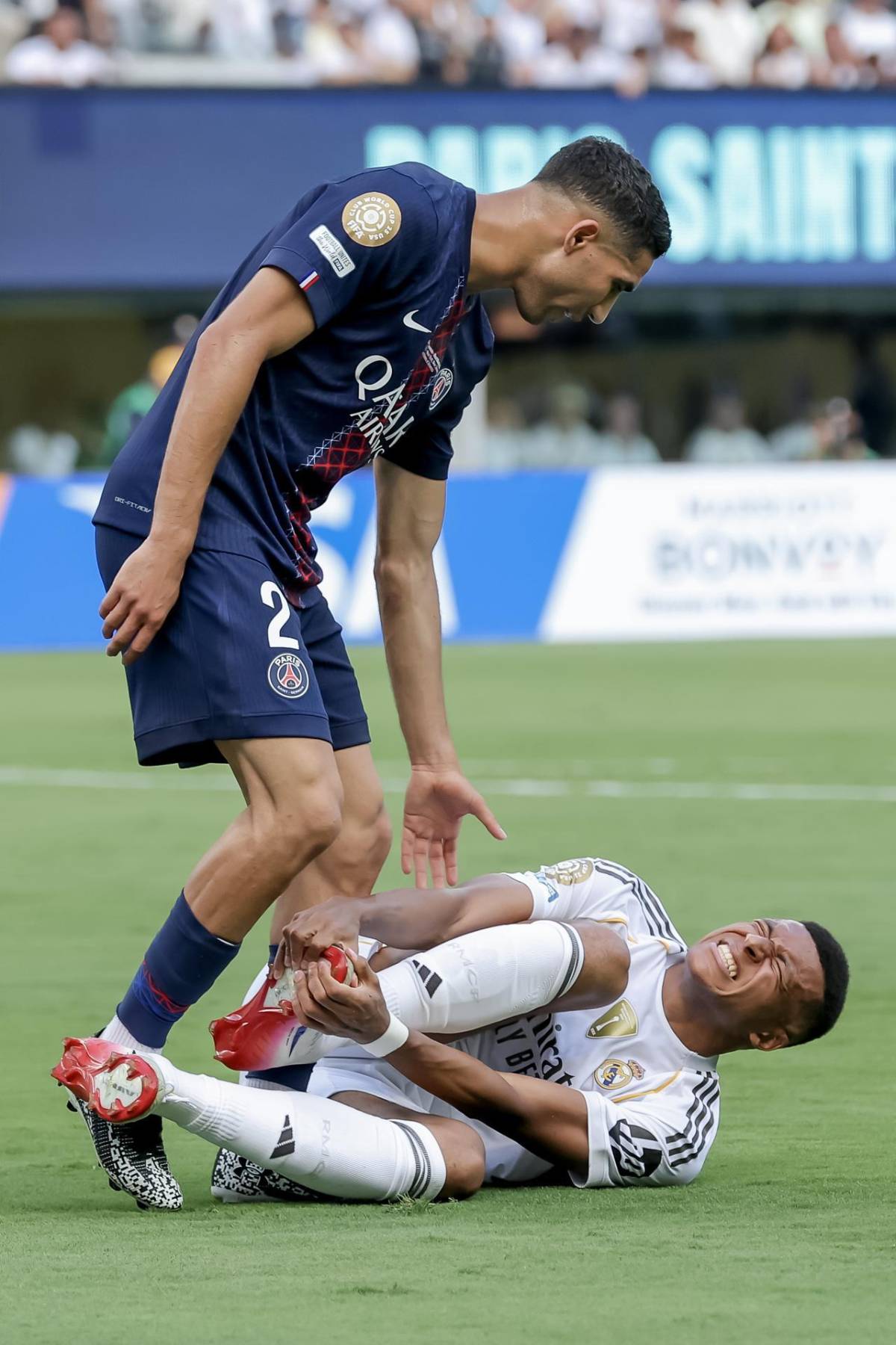 Se burlaron de Mbappé, el desmayado en la goleada del PSG al Real Madrid, el adiós de Modric y el que será Balón de Oro