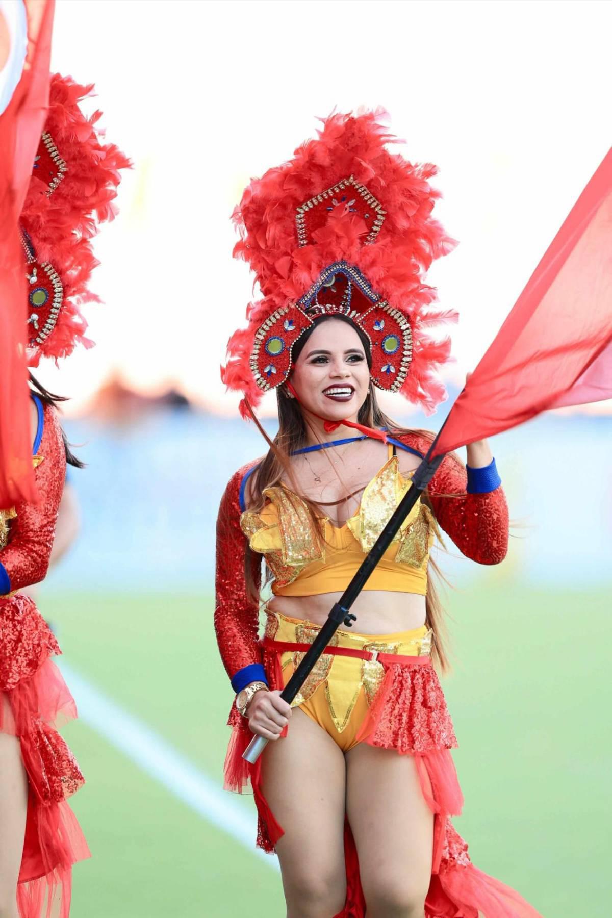 ¿Quién es la hermosa paramédica? El descuido de una edecán y las hermosas chicas en la final entre Real España - Olimpia