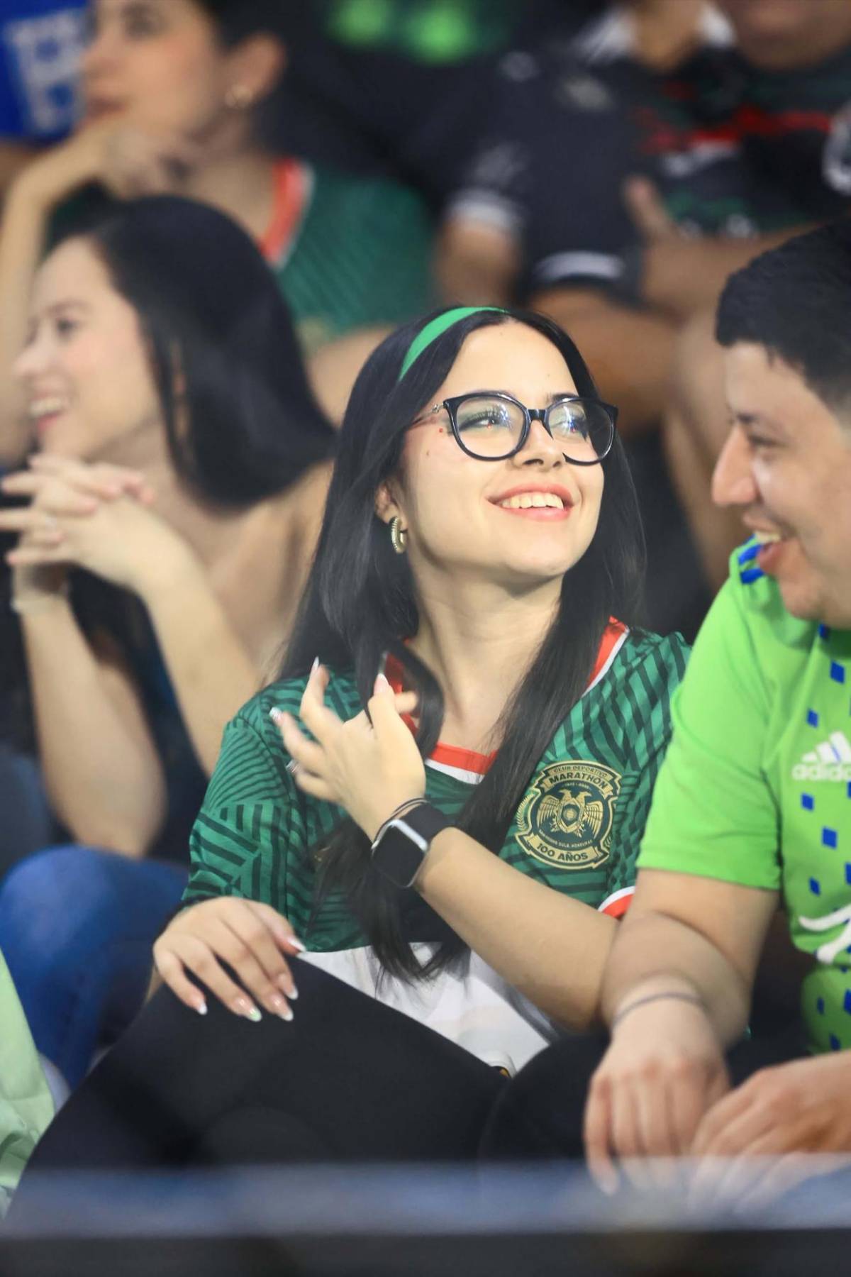 ¿Quién es la argentina? La final entre Marathón y Motagua se llenó de bellezas