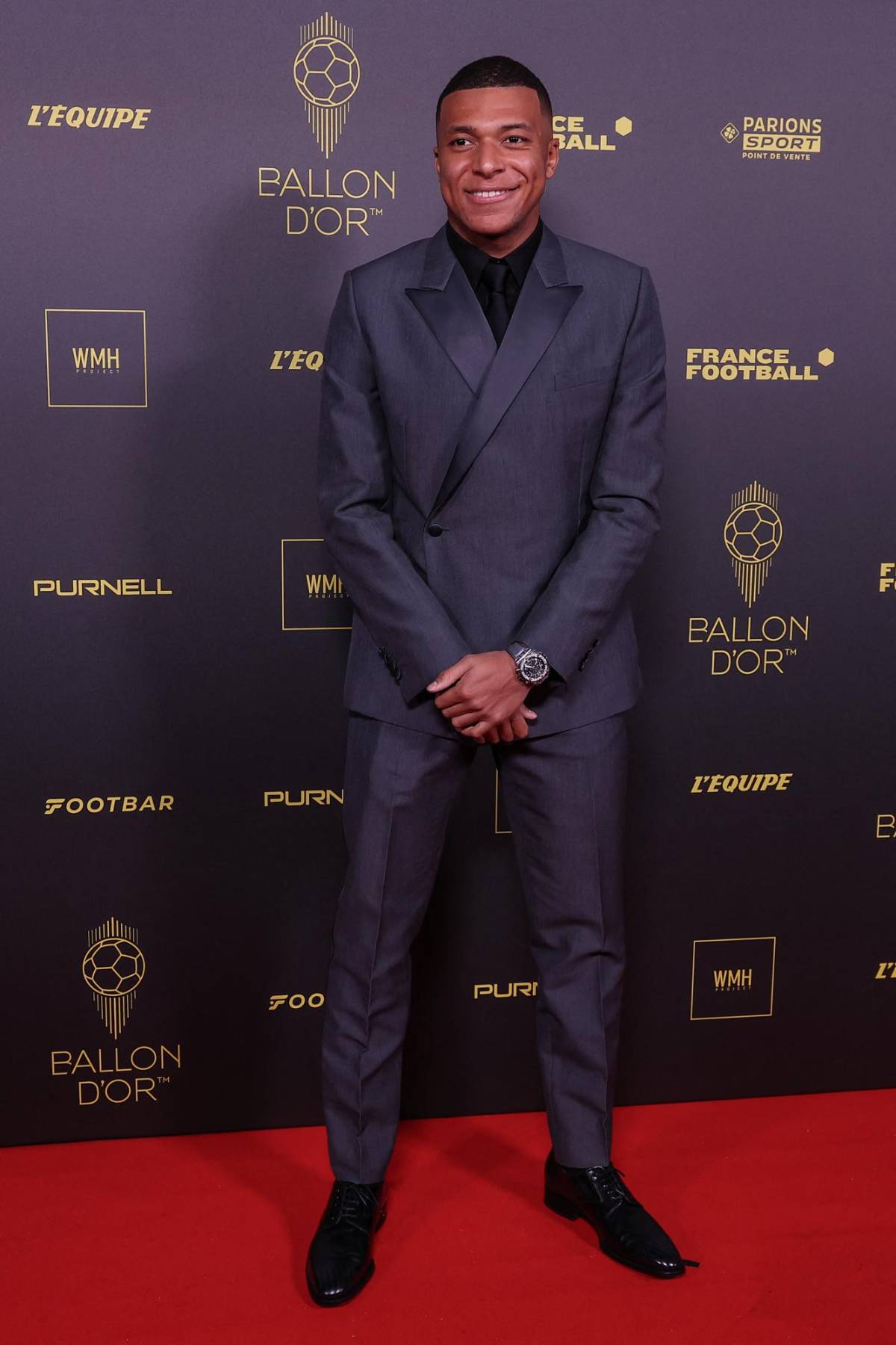 El futbolista abucheado en la alfombra roja del Balón de Oro, quién es la novia de Haaland y los invitados de lujo