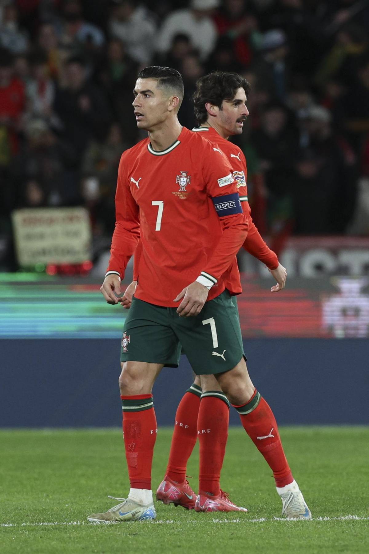 Cristiano Ronaldo devuelve la burla; Modric se encaró con Mbappé en la eliminación de Croacia y Pedri hizo magia con España