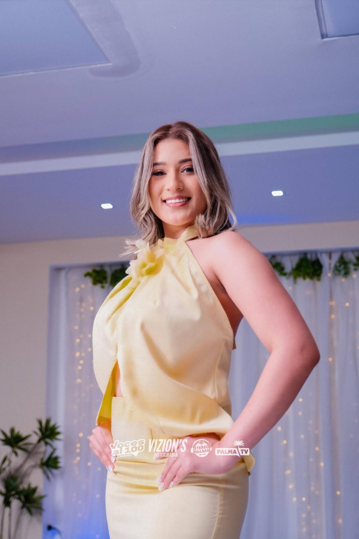 Así es Lisbeth Sorto, la hermana de Saíd Martínez que destaca por su belleza y lucha por coronarse reina en Tocoa