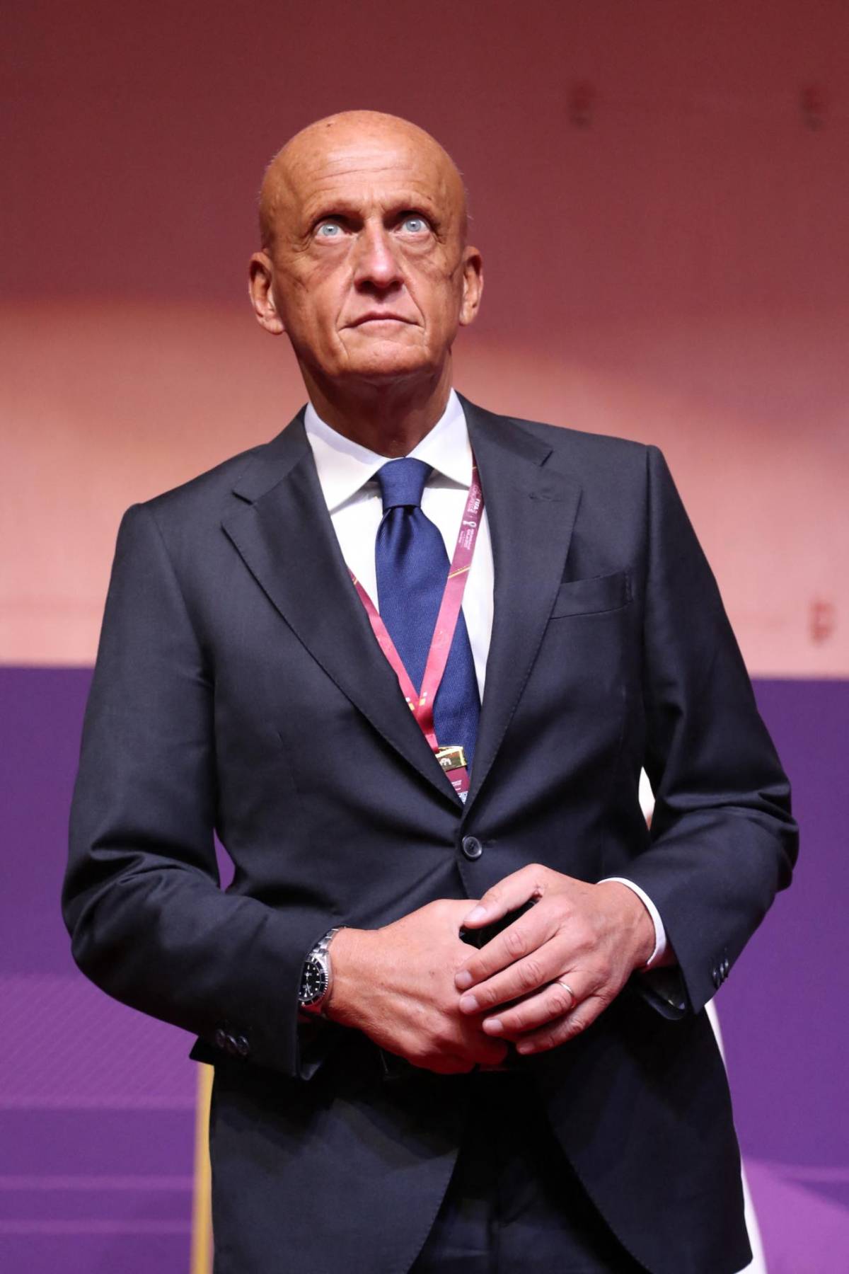 NO SE VIO EN TV: El verdugo de México en Doha, quién es el niño viral y el que siempre estuvo “enojado” en el sorteo de Qatar 2022