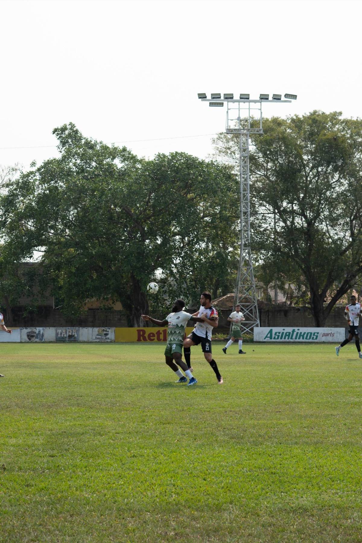 Gran fiesta y buen fútbol en la Copa Mariachi en San Pedro Sula: Rambo de León aparece y también jugadores de la Liga Nacional