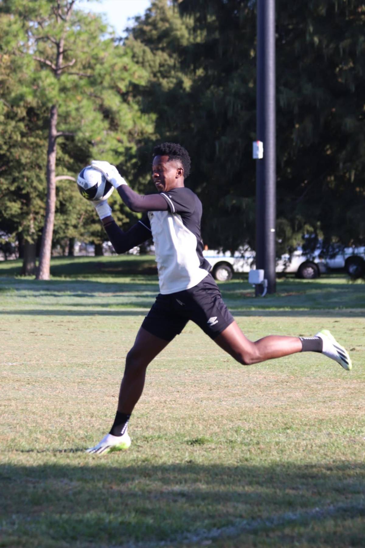 ¿Jugarán Chirinos y Arboleda? Olimpia entrena en Nueva Orleans con muchas bajas y se alista para su amistoso: fecha y hora