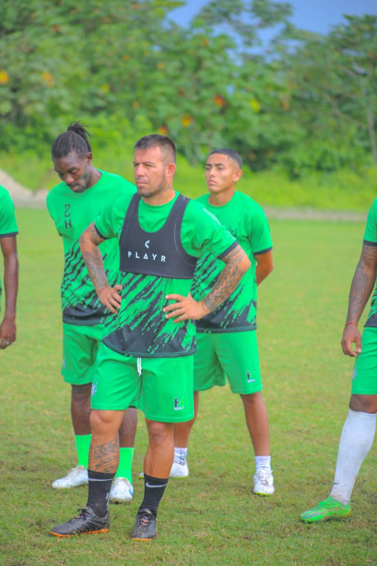 20 futbolistas que creías retirados y juegan en la Liga de Ascenso de Honduras... ¡el técnico mundialista en segunda!